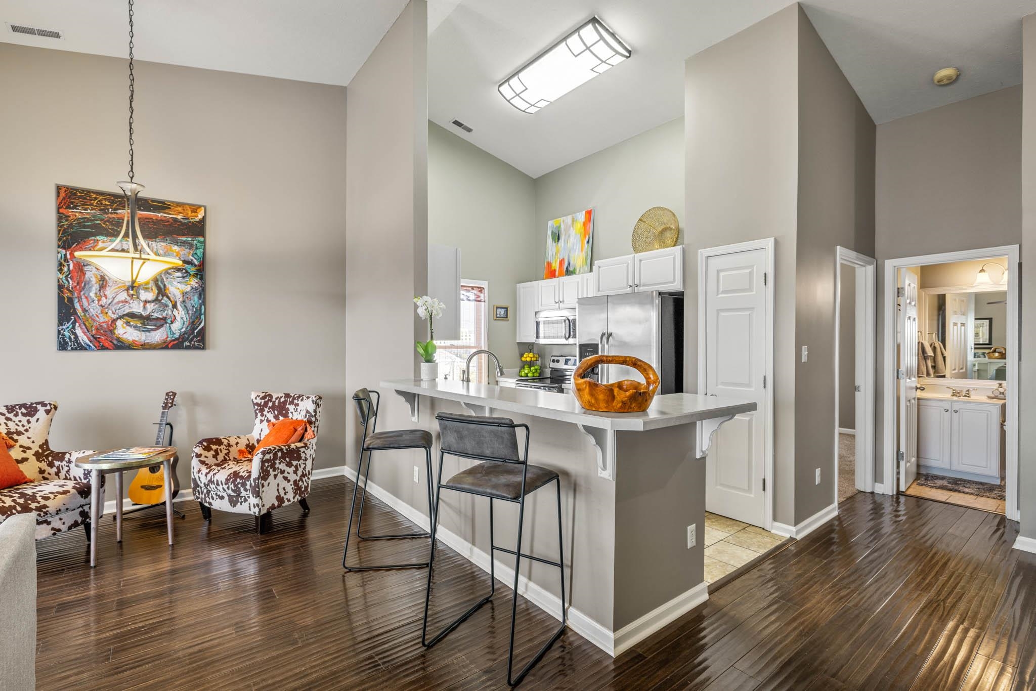 941 1st St, Owensboro, Kentucky 42301-0000, 2 Bedrooms Bedrooms, ,2 BathroomsBathrooms,Condominium,For Sale,1st St,90385