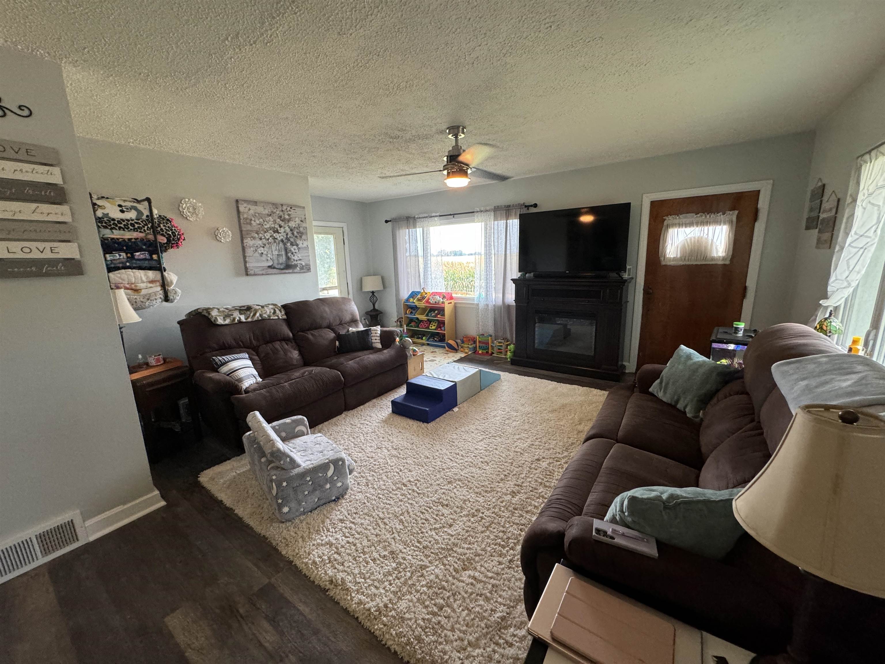 2117 County Road 550 W, Richland, IN, Indiana 47634, 2 Bedrooms Bedrooms, ,1 BathroomBathrooms,Single Family Residence,For Sale,County Road 550 W,90389