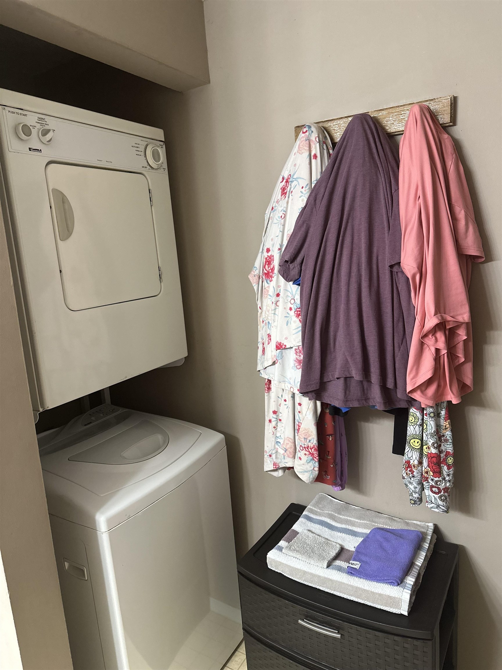 661 Chuck Gray Court, Owensboro, Kentucky 42303, 1 Bedroom Bedrooms, ,1 BathroomBathrooms,Townhouse,For Sale,Chuck Gray Court,90397