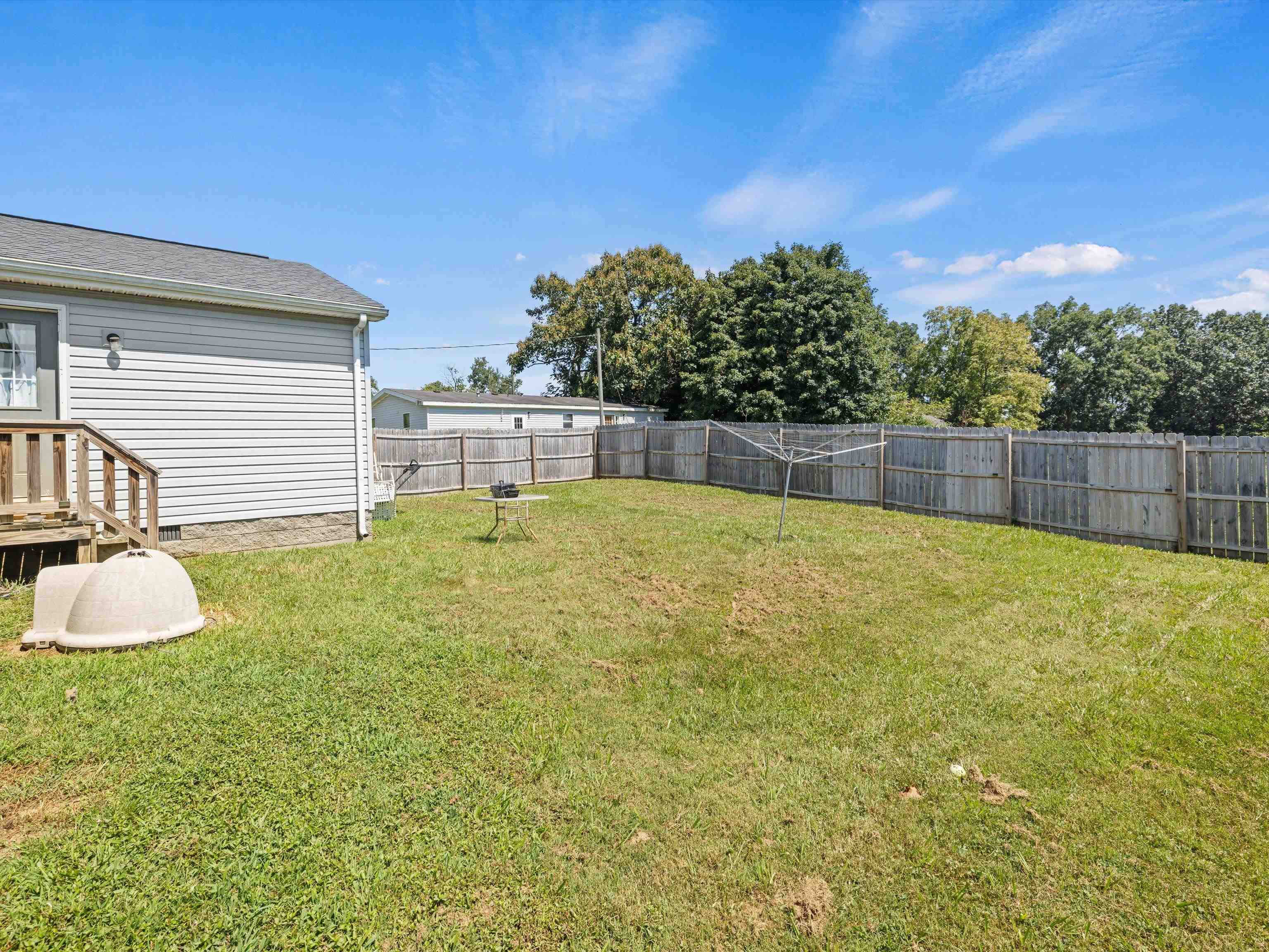 4498 Hwy 554, Utica, Kentucky 42376, 4 Bedrooms Bedrooms, ,3 BathroomsBathrooms,Single Family Residence,For Sale,Hwy 554,90398