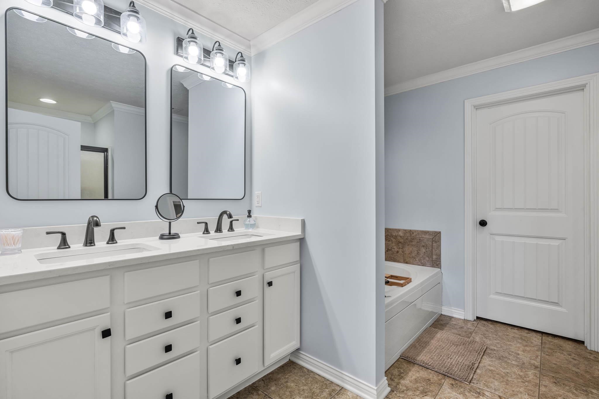3220 Spring Ridge Parkway, Owensboro, Kentucky 42303, 4 Bedrooms Bedrooms, ,2 BathroomsBathrooms,Single Family Residence,For Sale,Spring Ridge Parkway,90403