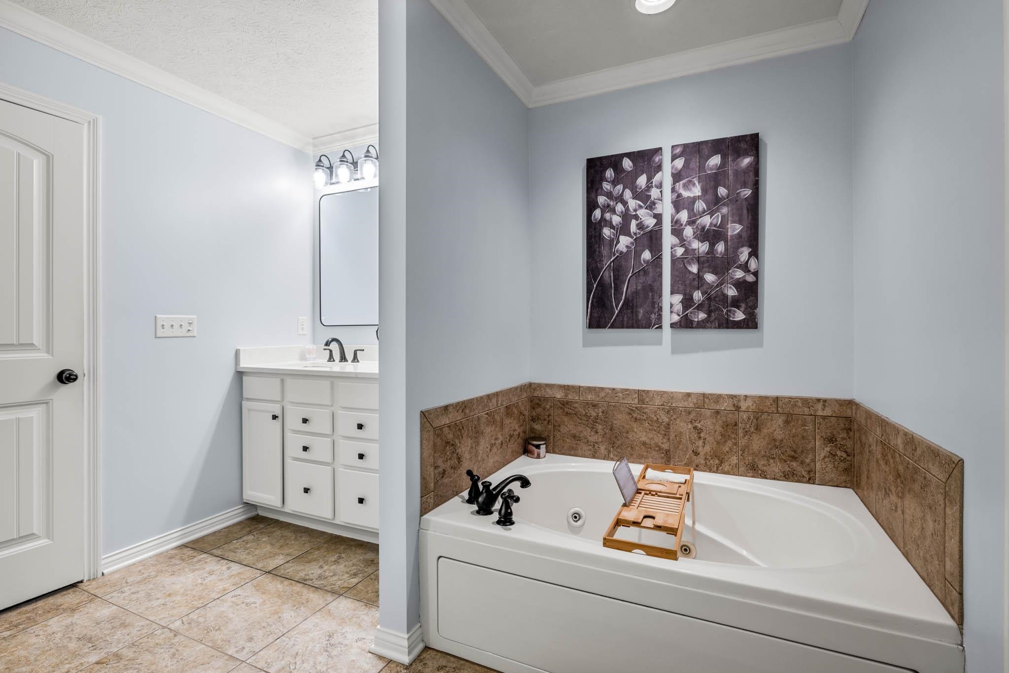 3220 Spring Ridge Parkway, Owensboro, Kentucky 42303, 4 Bedrooms Bedrooms, ,2 BathroomsBathrooms,Single Family Residence,For Sale,Spring Ridge Parkway,90403