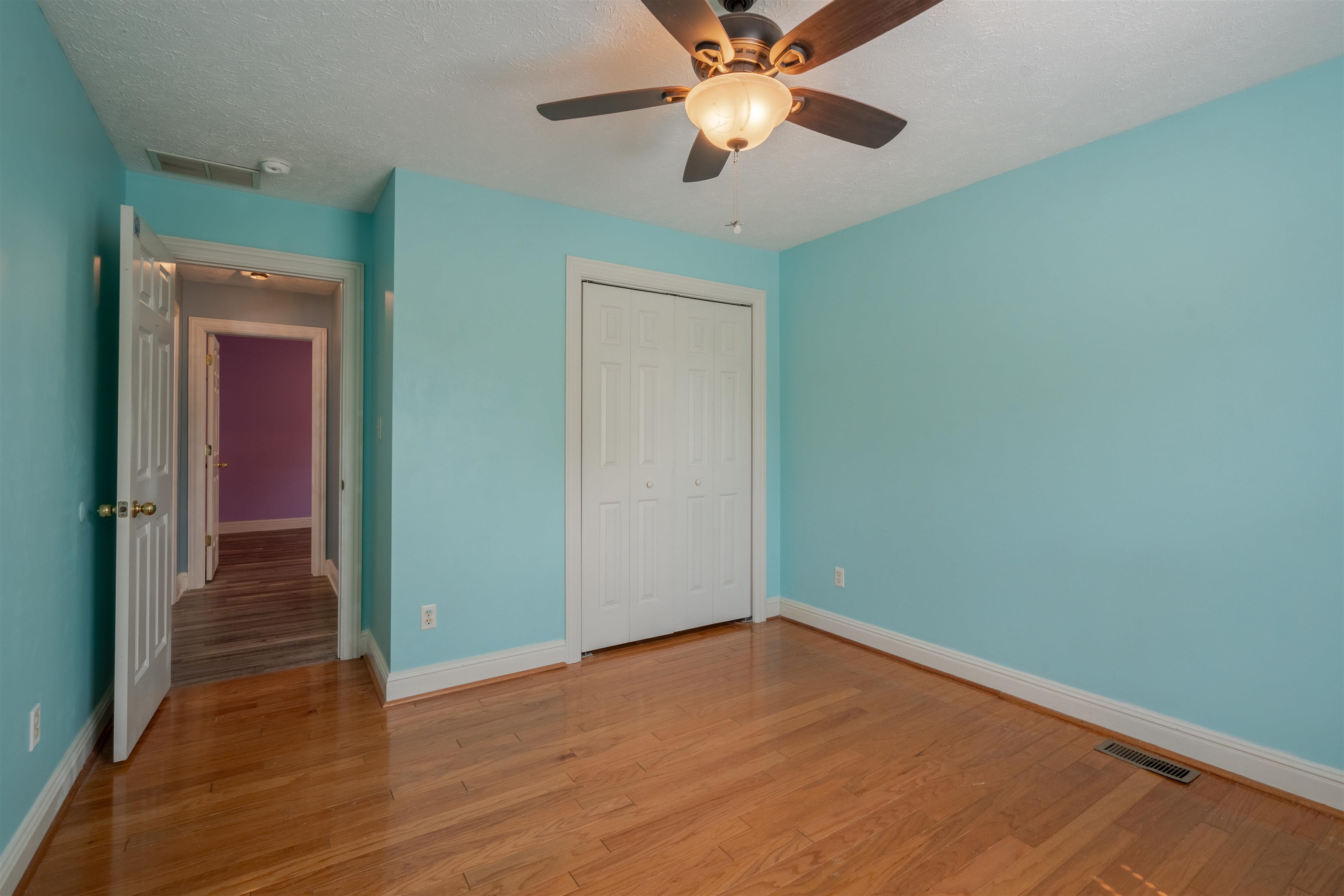 4416 Hunters Trace, Owensboro, Kentucky 42303, 3 Bedrooms Bedrooms, ,2 BathroomsBathrooms,Single Family Residence,For Sale,Hunters Trace,90409