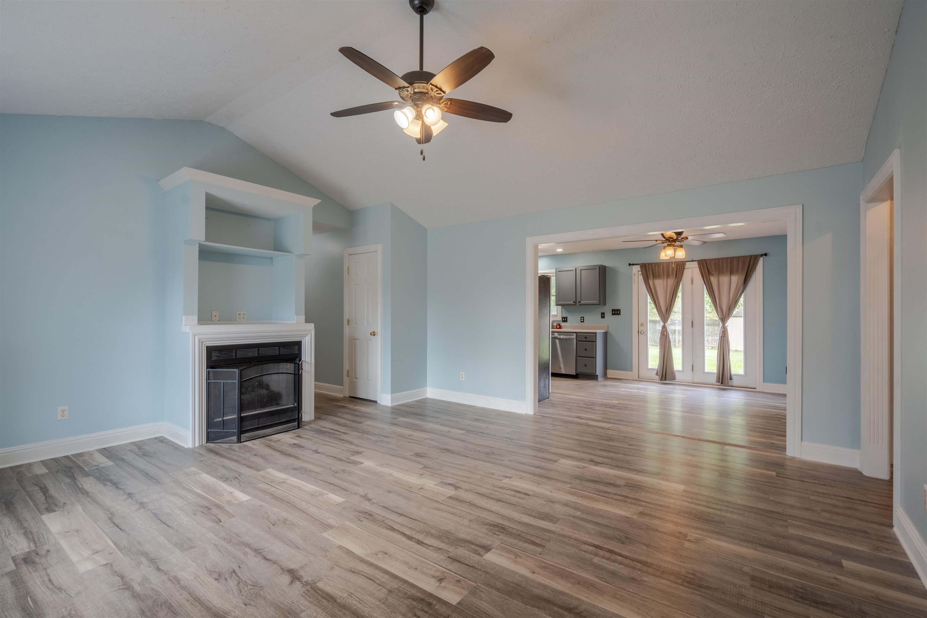 4416 Hunters Trace, Owensboro, Kentucky 42303, 3 Bedrooms Bedrooms, ,2 BathroomsBathrooms,Single Family Residence,For Sale,Hunters Trace,90409
