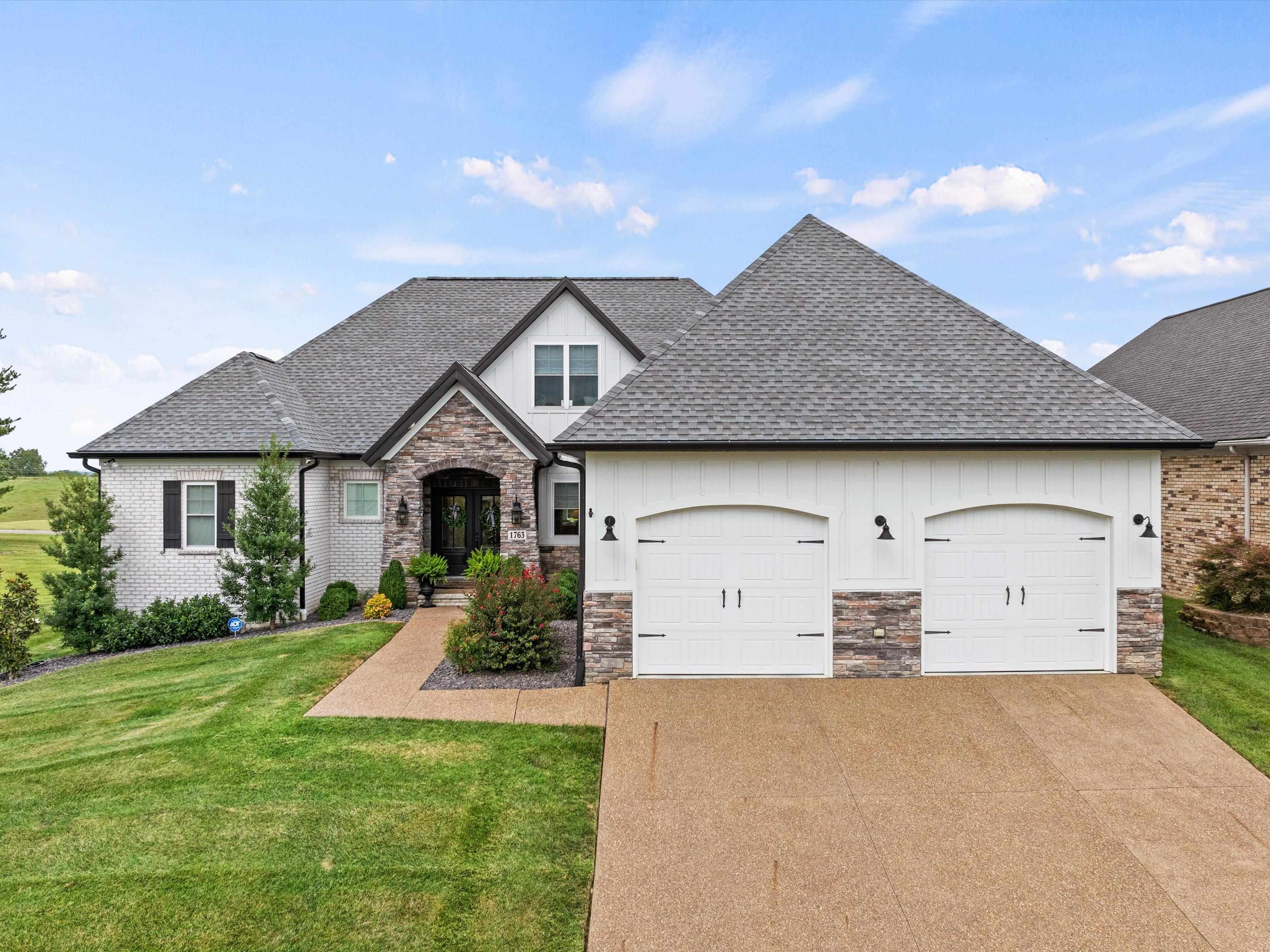 1763 Sterling Valley Dr, Owensboro, Kentucky 42303, 3 Bedrooms Bedrooms, ,2 BathroomsBathrooms,Single Family Residence,For Sale,Sterling Valley Dr,90410