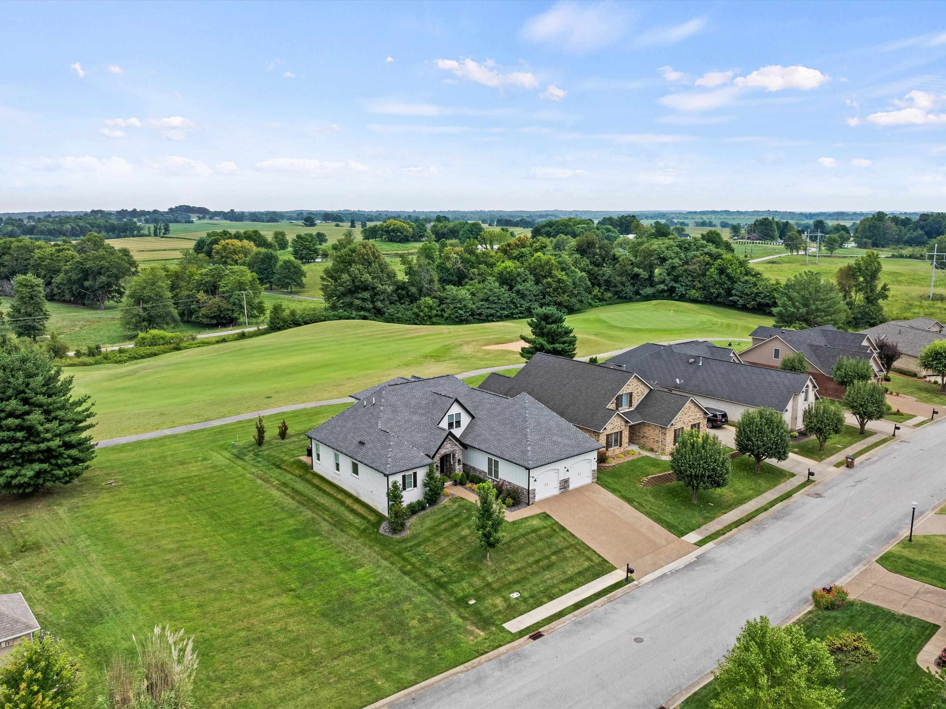 1763 Sterling Valley Dr, Owensboro, Kentucky 42303, 3 Bedrooms Bedrooms, ,2 BathroomsBathrooms,Single Family Residence,For Sale,Sterling Valley Dr,90410