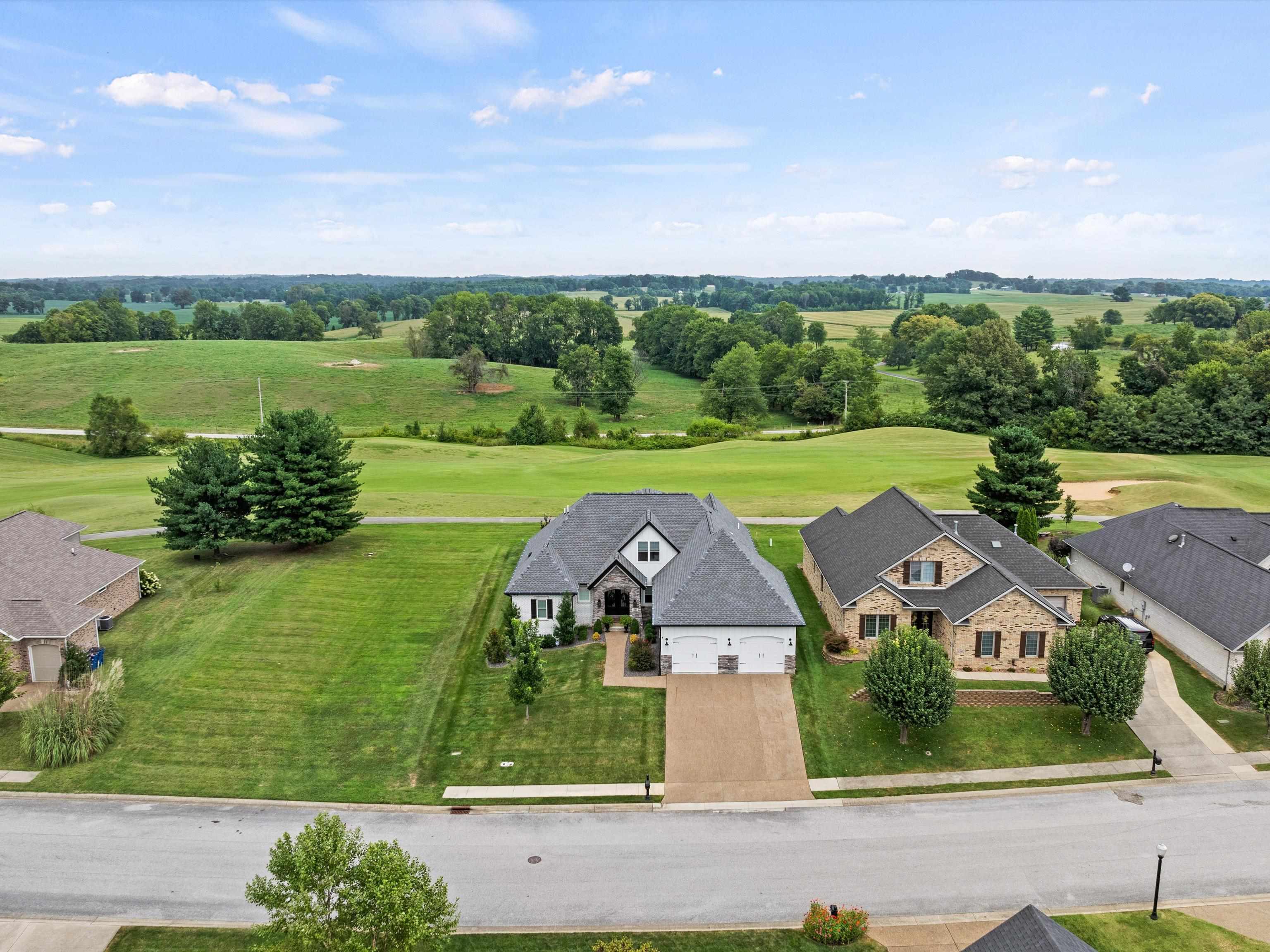 1763 Sterling Valley Dr, Owensboro, Kentucky 42303, 3 Bedrooms Bedrooms, ,2 BathroomsBathrooms,Single Family Residence,For Sale,Sterling Valley Dr,90410