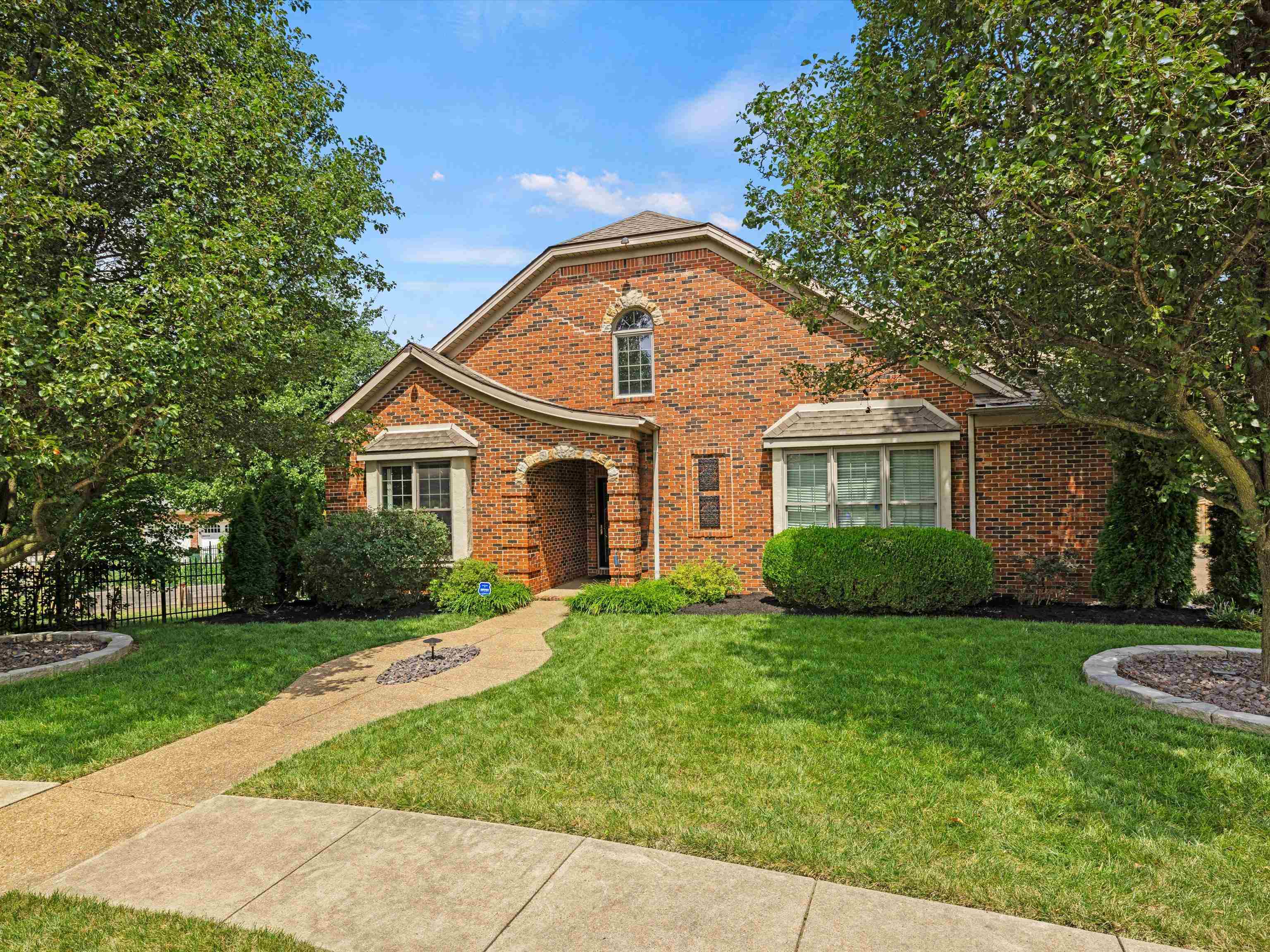 3011 Autumn Lake Cove, Owensboro, Kentucky 42303, 4 Bedrooms Bedrooms, ,3 BathroomsBathrooms,Single Family Residence,For Sale,Autumn Lake Cove,90411