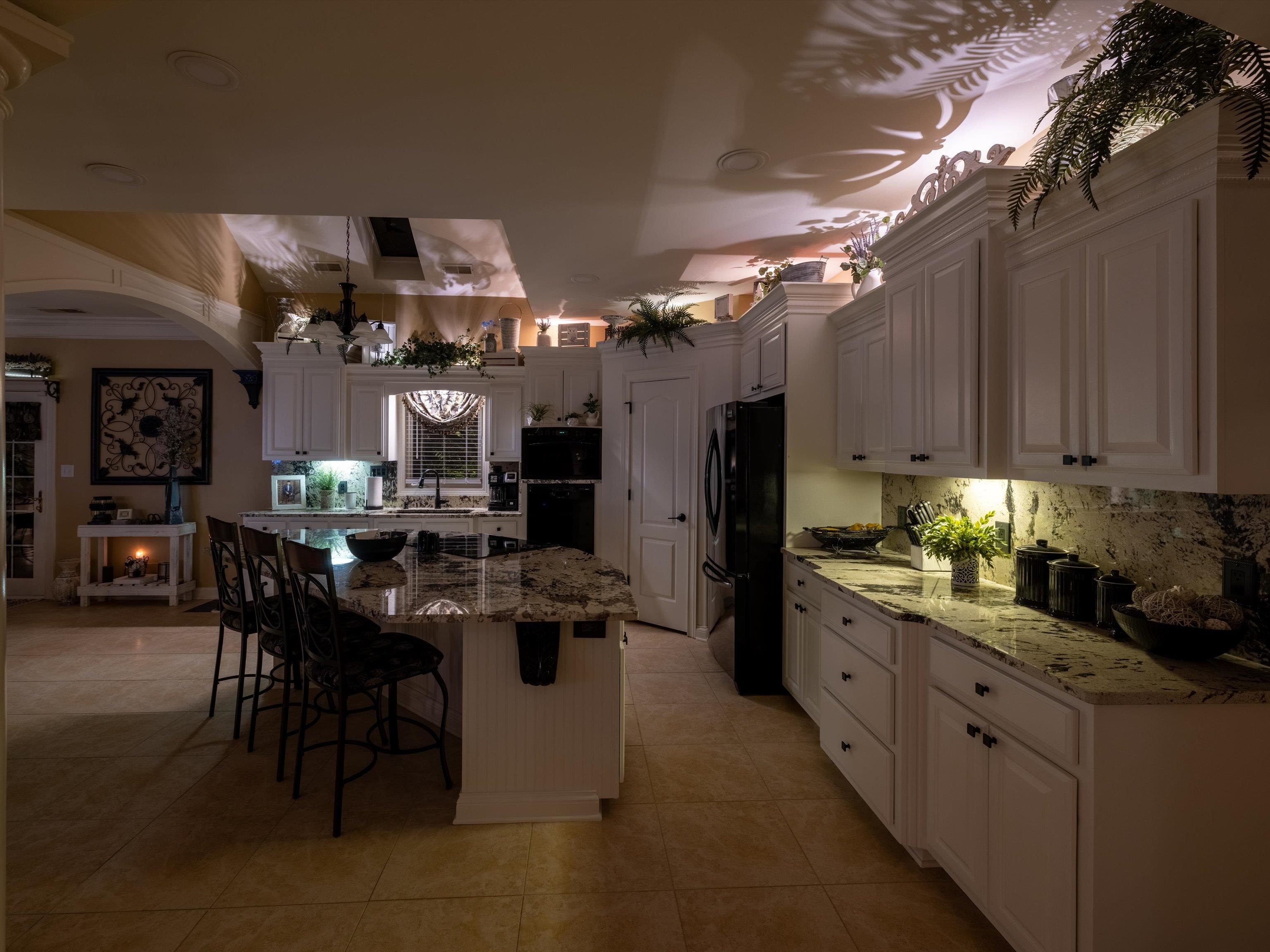 3011 Autumn Lake Cove, Owensboro, Kentucky 42303, 4 Bedrooms Bedrooms, ,3 BathroomsBathrooms,Single Family Residence,For Sale,Autumn Lake Cove,90411