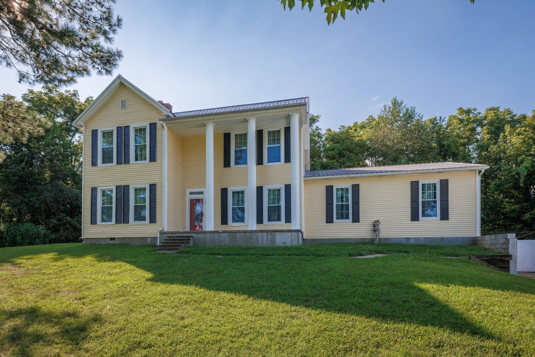 110 Lee Henderson Road, Lewisport, Kentucky 42351-110, 6 Bedrooms Bedrooms, ,3 BathroomsBathrooms,Single Family Residence,For Sale,Lee Henderson Road,90412
