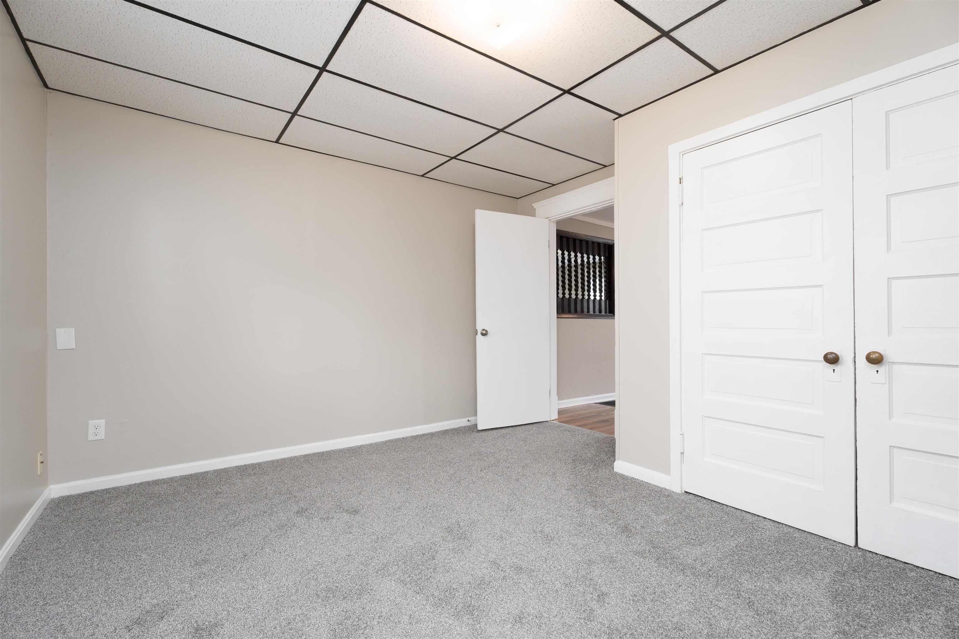 104 Gilmour Ct, Owensboro, Kentucky 42301, 2 Bedrooms Bedrooms, ,1 BathroomBathrooms,Single Family Residence,For Sale,Gilmour Ct,90415