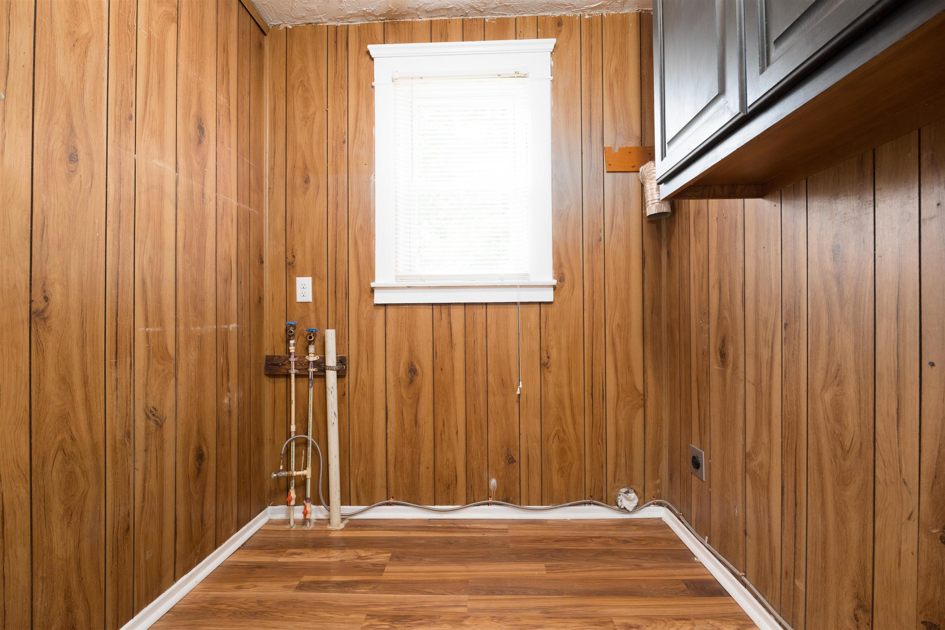 104 Gilmour Ct, Owensboro, Kentucky 42301, 2 Bedrooms Bedrooms, ,1 BathroomBathrooms,Single Family Residence,For Sale,Gilmour Ct,90415