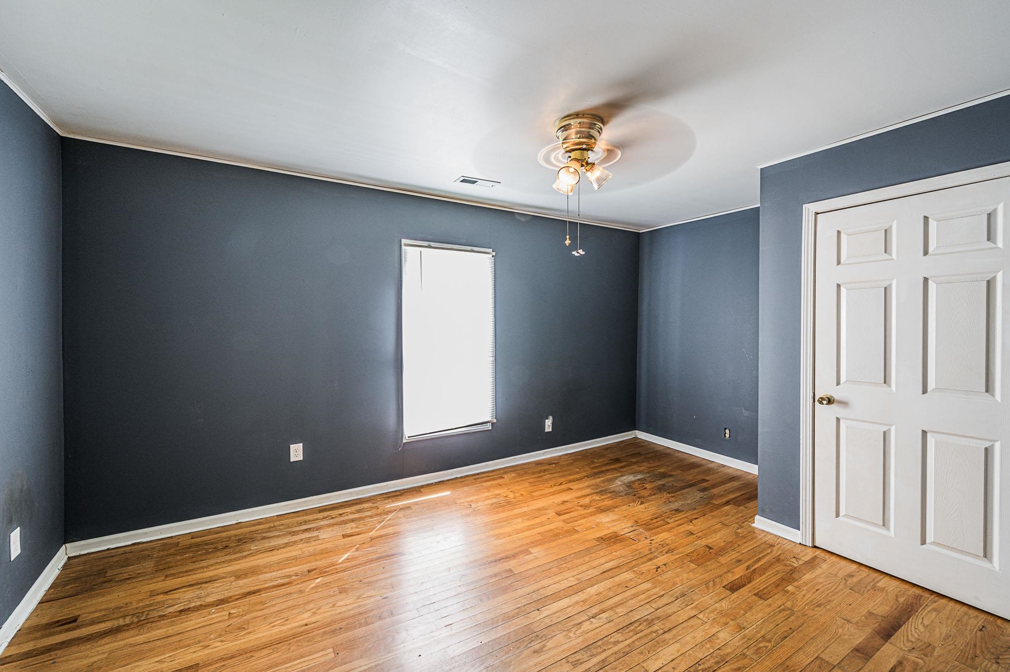 403 Doss Drive, POWDERLY, Kentucky 42367, 2 Bedrooms Bedrooms, ,1 BathroomBathrooms,Single Family Residence,For Sale,Doss Drive,90421