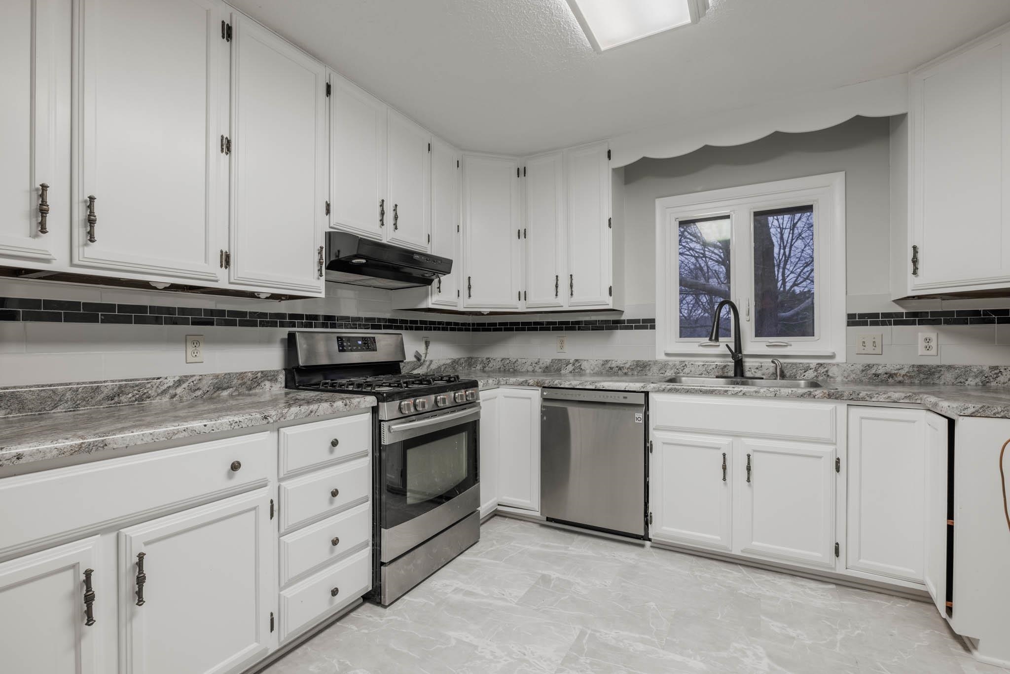 4653 Ridge Road, Philpot, Kentucky 42366, 3 Bedrooms Bedrooms, ,2 BathroomsBathrooms,Single Family Residence,For Sale,Ridge Road,90422