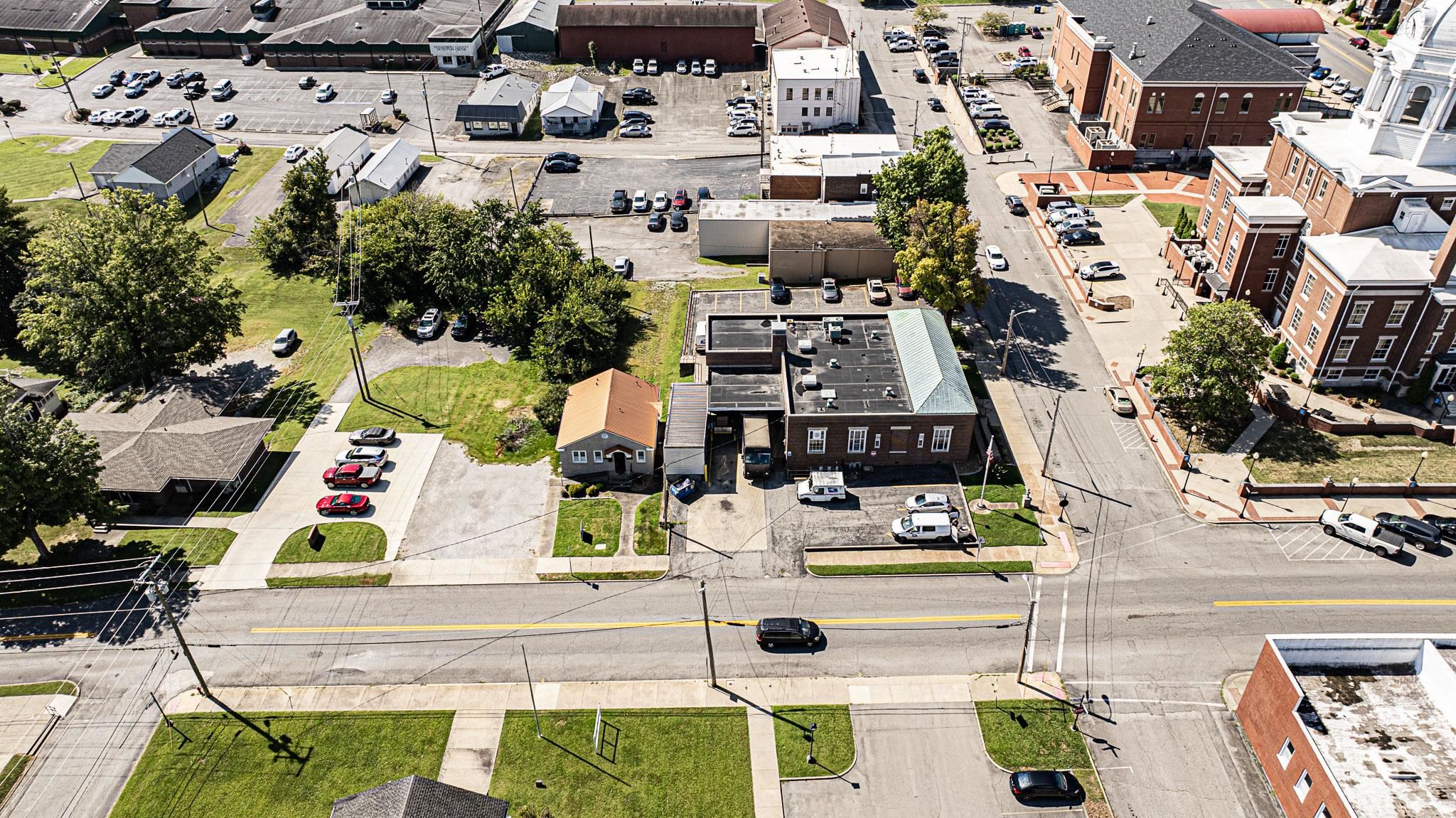 132 Main Cross Street, Greenville, Kentucky 42345, ,Office,For Sale,Main Cross Street,90425