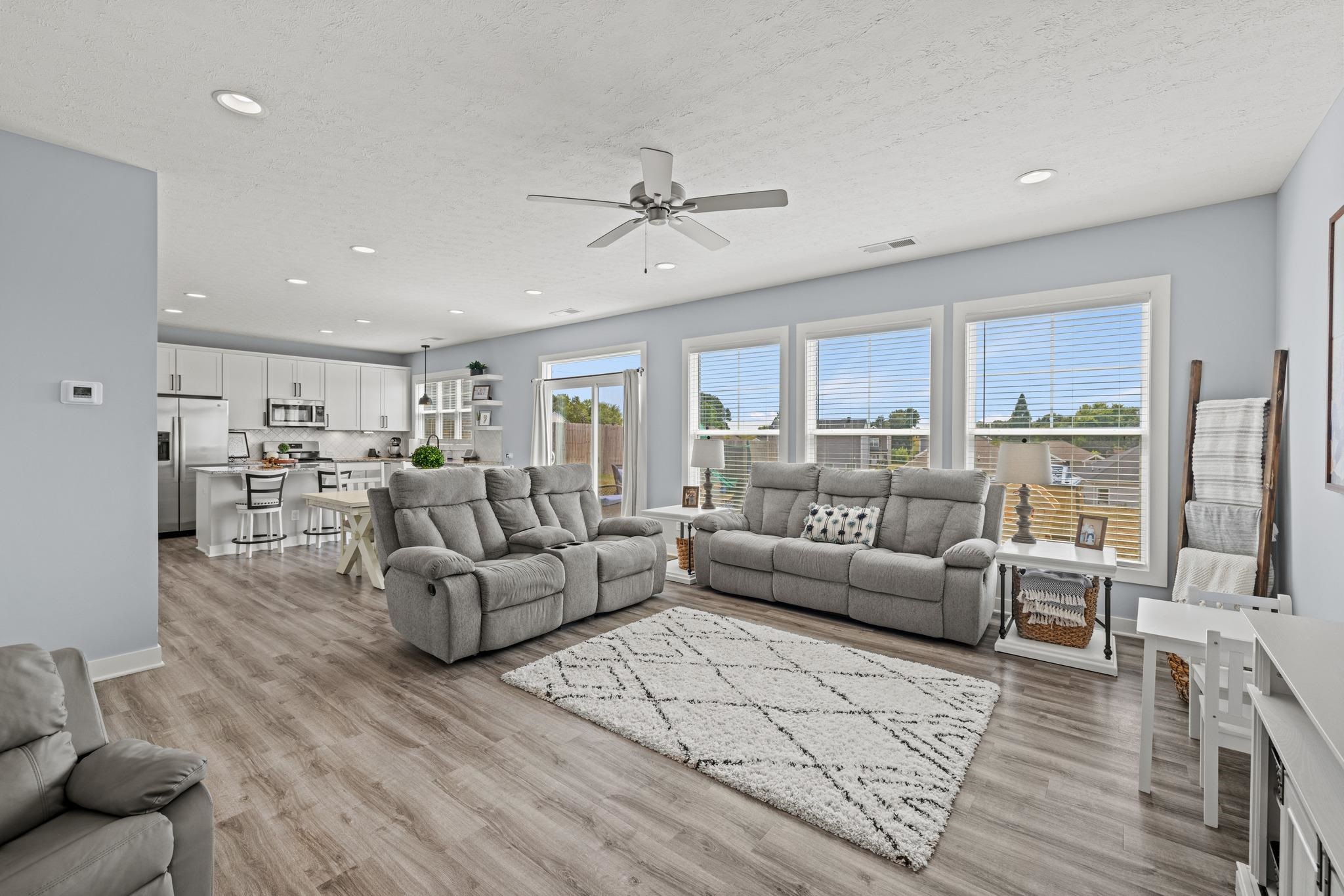 6602 Blue Ridge Ct, Utica, Kentucky 42376, 4 Bedrooms Bedrooms, ,2 BathroomsBathrooms,Single Family Residence,For Sale,Blue Ridge Ct,90427