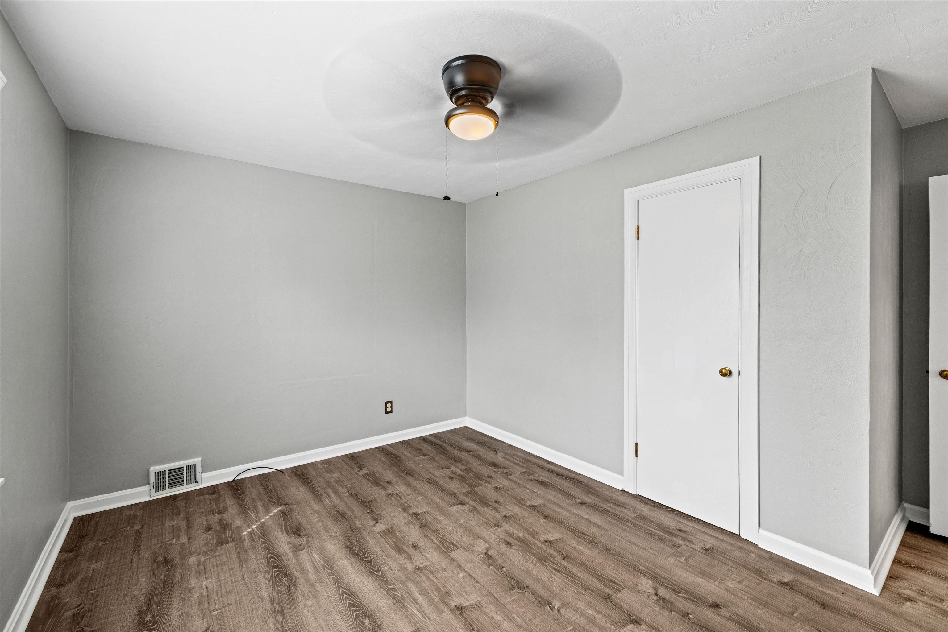 5039 Meadowlark Dr, Owensboro, Kentucky 42301, 3 Bedrooms Bedrooms, ,2 BathroomsBathrooms,Single Family Residence,For Sale,Meadowlark Dr,90428