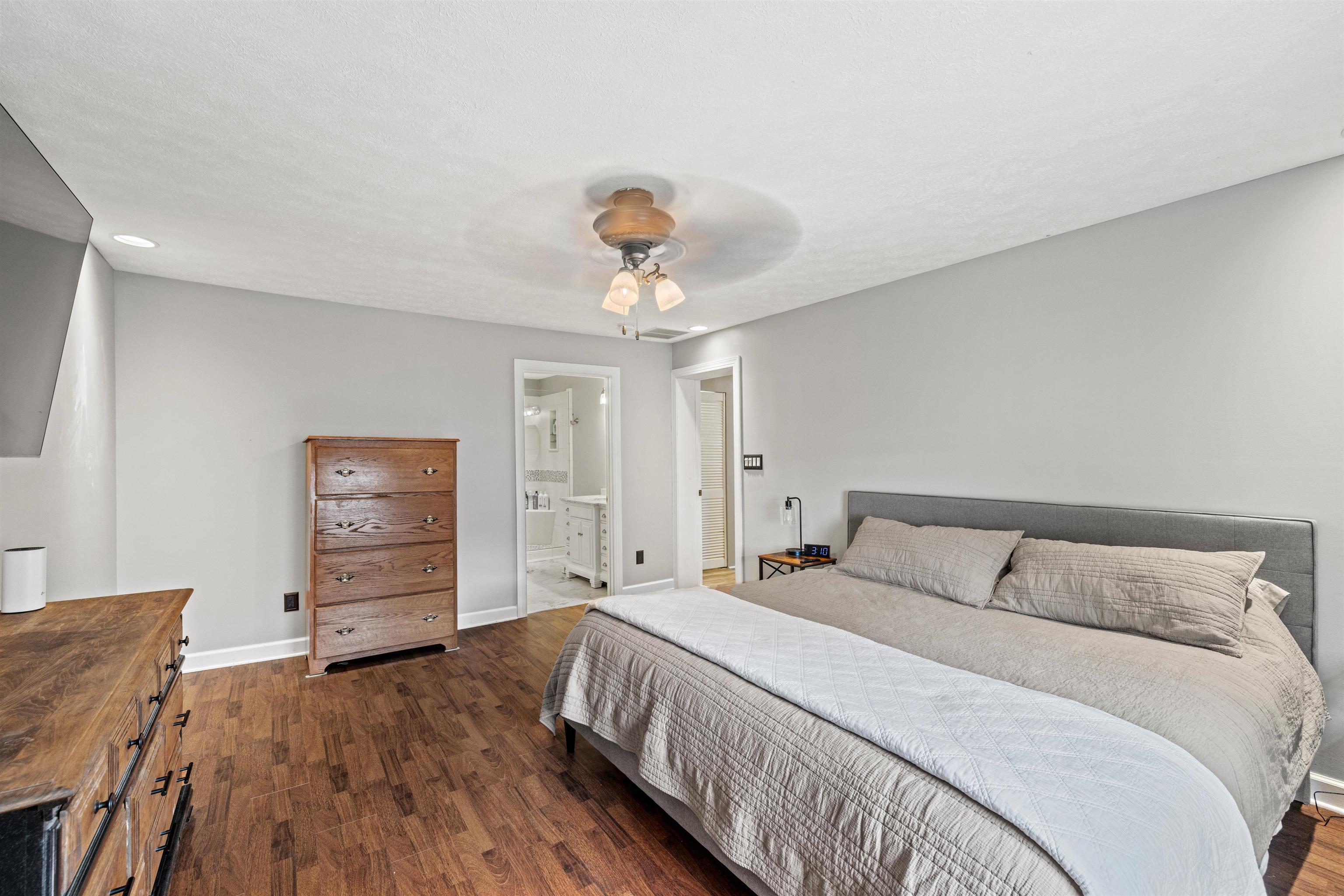 5039 Meadowlark Dr, Owensboro, Kentucky 42301, 3 Bedrooms Bedrooms, ,2 BathroomsBathrooms,Single Family Residence,For Sale,Meadowlark Dr,90428