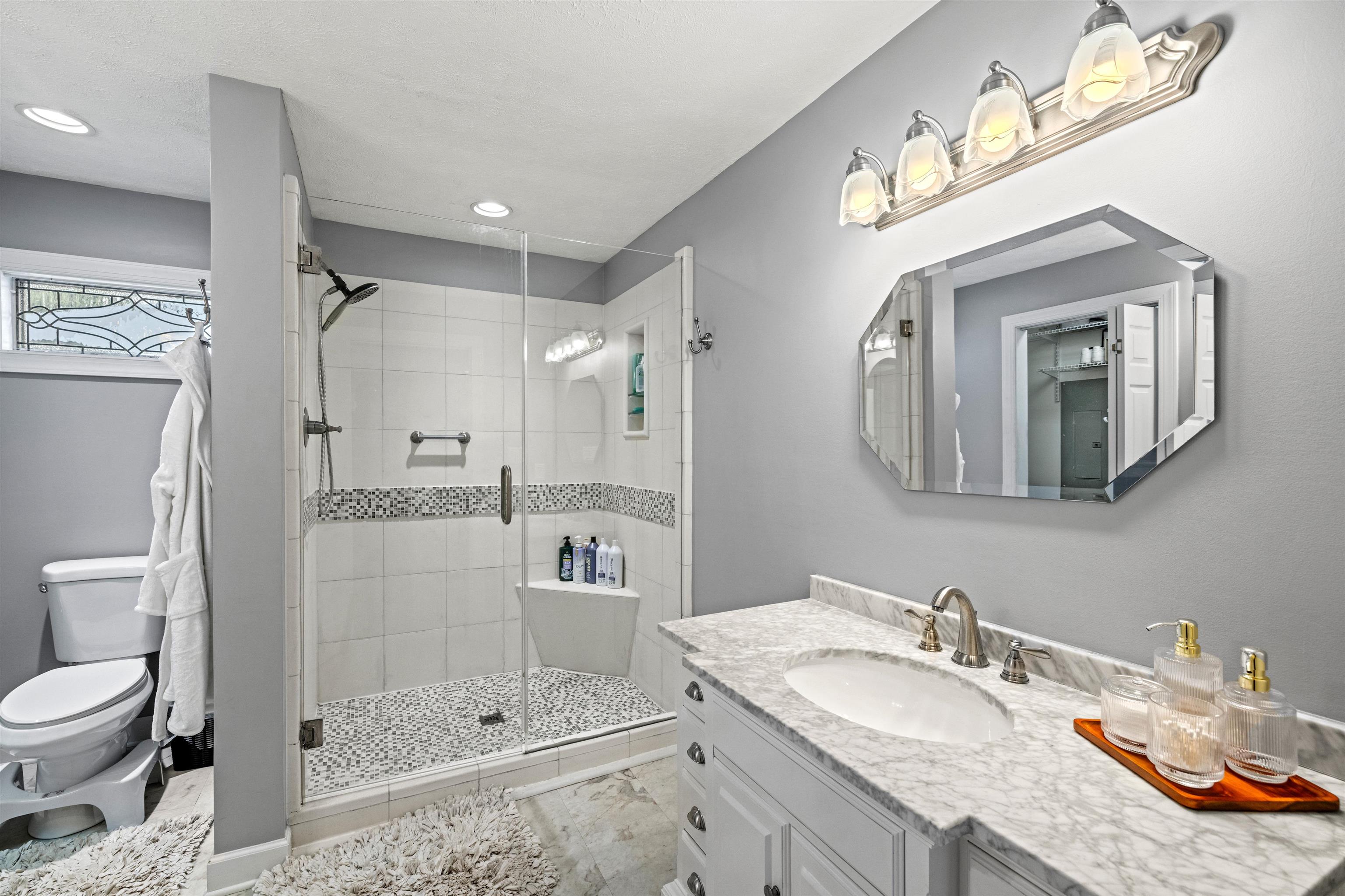 5039 Meadowlark Dr, Owensboro, Kentucky 42301, 3 Bedrooms Bedrooms, ,2 BathroomsBathrooms,Single Family Residence,For Sale,Meadowlark Dr,90428