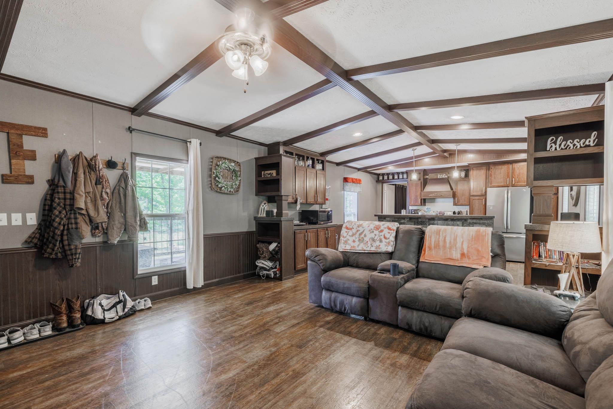 7116 HWY 60, Hawesville, Kentucky 42348, 3 Bedrooms Bedrooms, ,2 BathroomsBathrooms,Manufactured Home,For Sale,HWY 60,90430