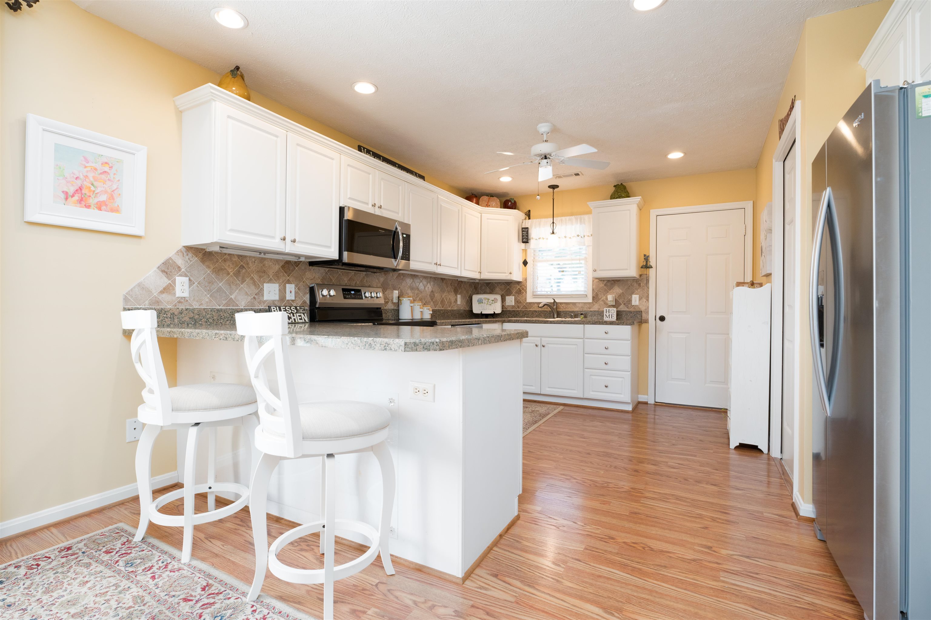 3200 Majestic Prince Dr, Owensboro, Kentucky 42303, 2 Bedrooms Bedrooms, ,2 BathroomsBathrooms,Single Family Residence,For Sale,Majestic Prince Dr,90431