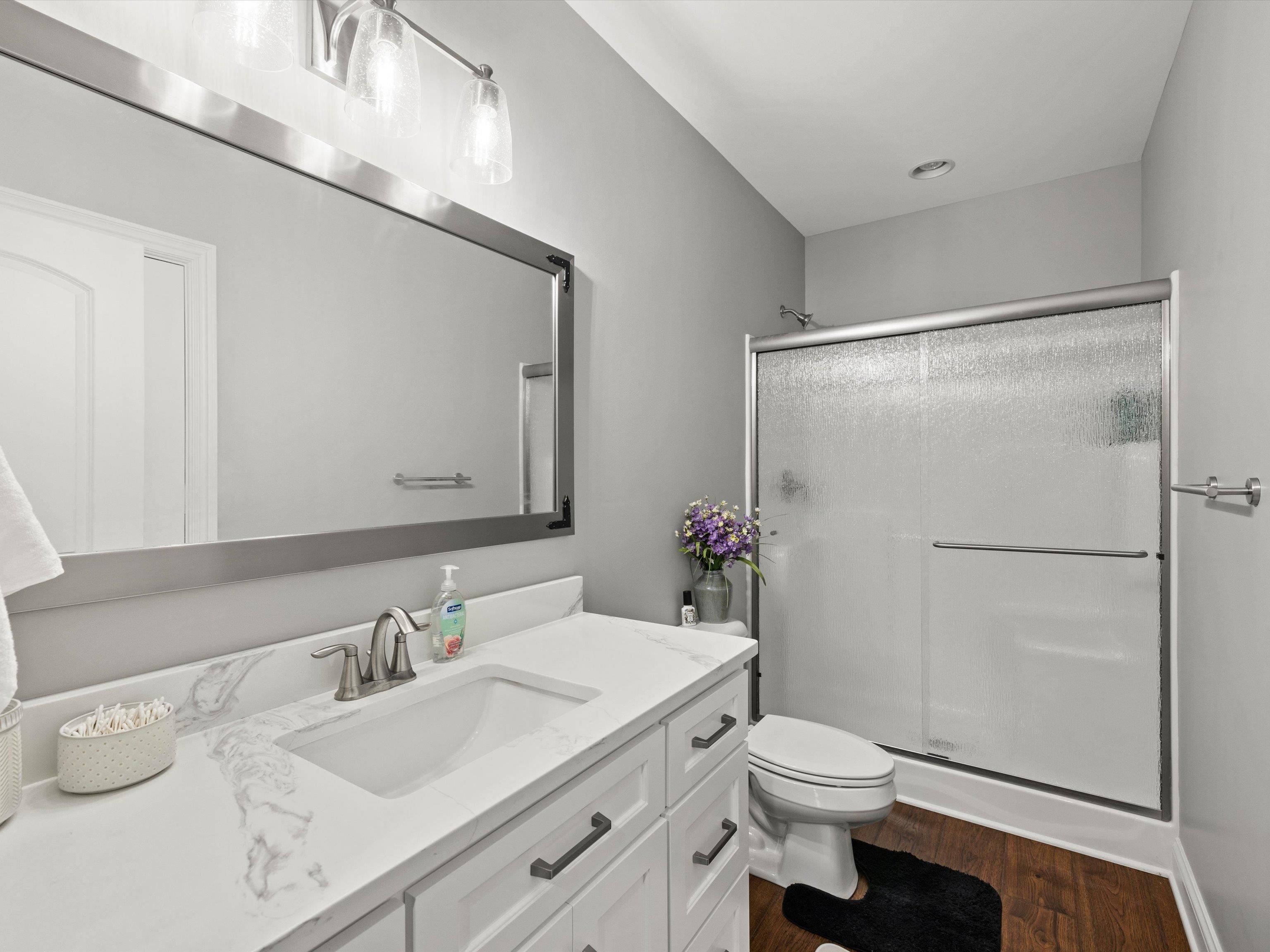 6613 Barcroft Drive, Owensboro, Kentucky 42303, 6 Bedrooms Bedrooms, ,3 BathroomsBathrooms,Single Family Residence,For Sale,Barcroft Drive,90433