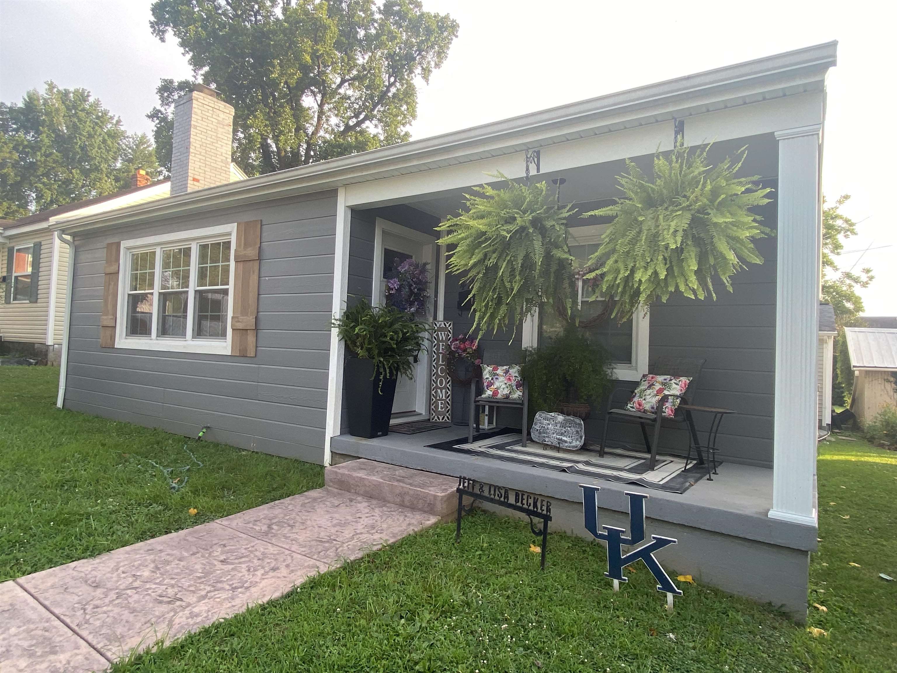 420 W. Highland Ct, Owensboro, Kentucky 42303, 2 Bedrooms Bedrooms, ,1 BathroomBathrooms,Single Family Residence,For Sale,W. Highland Ct,90435