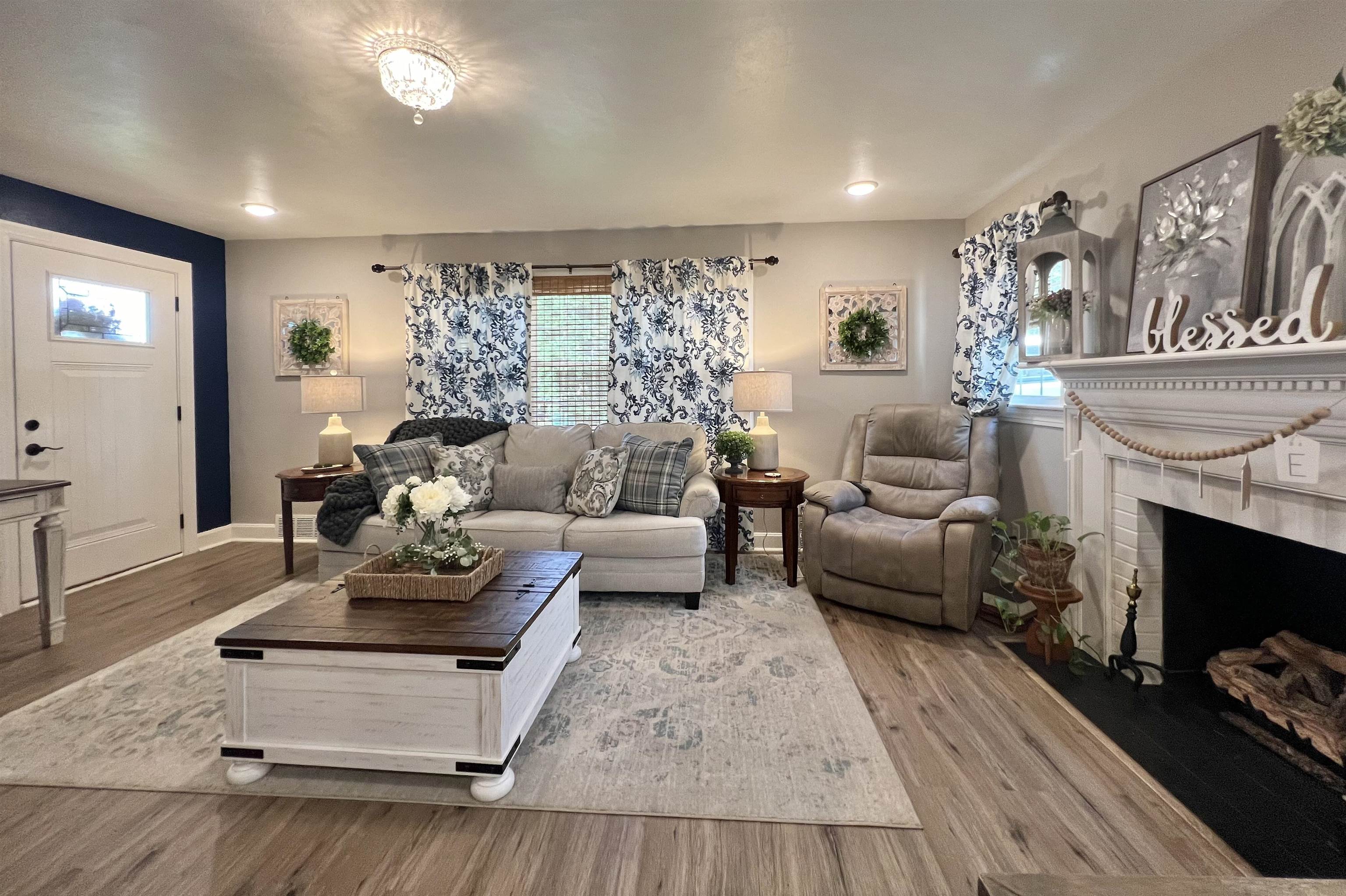 420 W. Highland Ct, Owensboro, Kentucky 42303, 2 Bedrooms Bedrooms, ,1 BathroomBathrooms,Single Family Residence,For Sale,W. Highland Ct,90435
