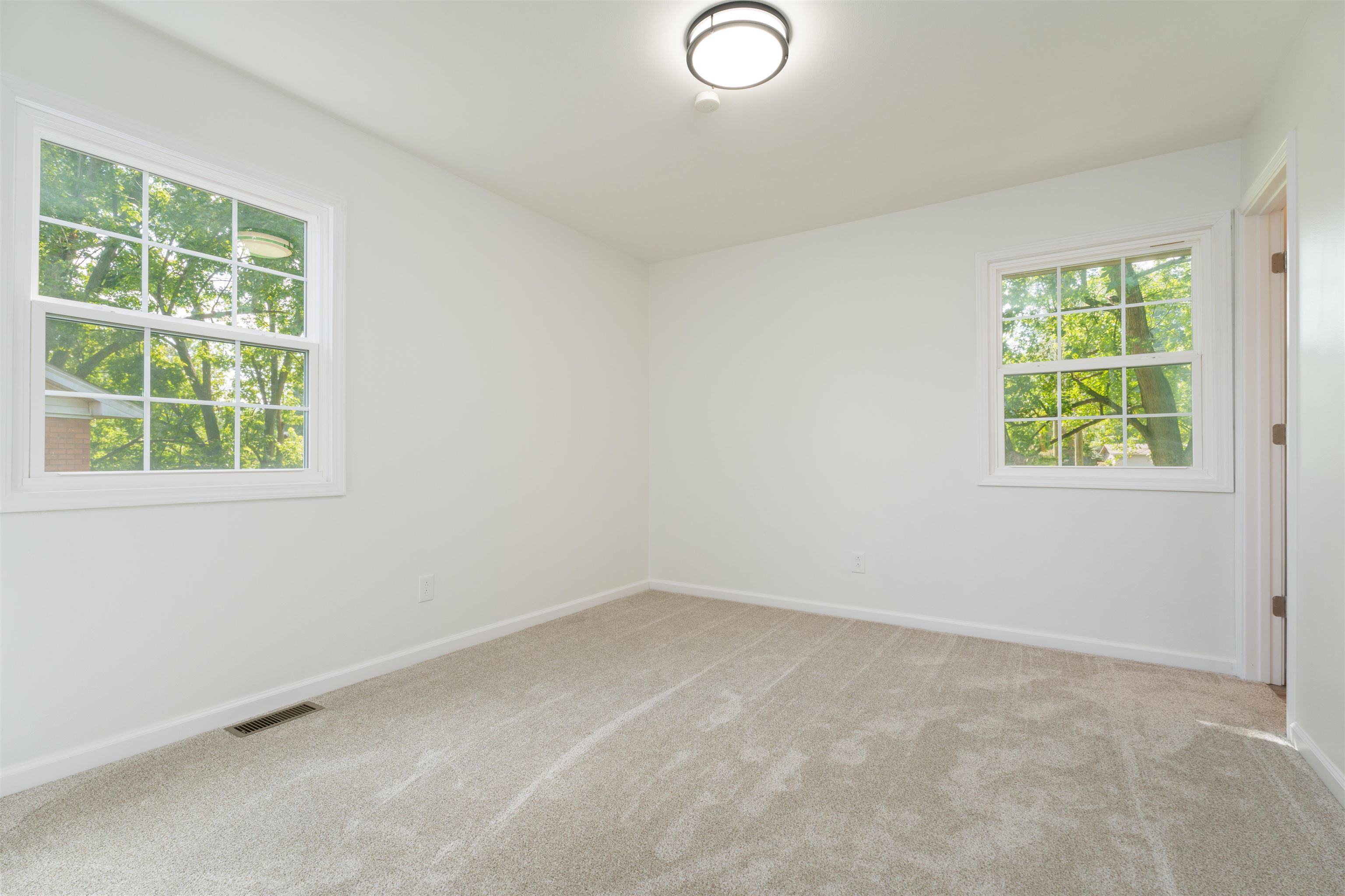 2806 Asbury Place, Owensboro, Kentucky 42303, 4 Bedrooms Bedrooms, ,2 BathroomsBathrooms,Single Family Residence,For Sale,Asbury Place,90440