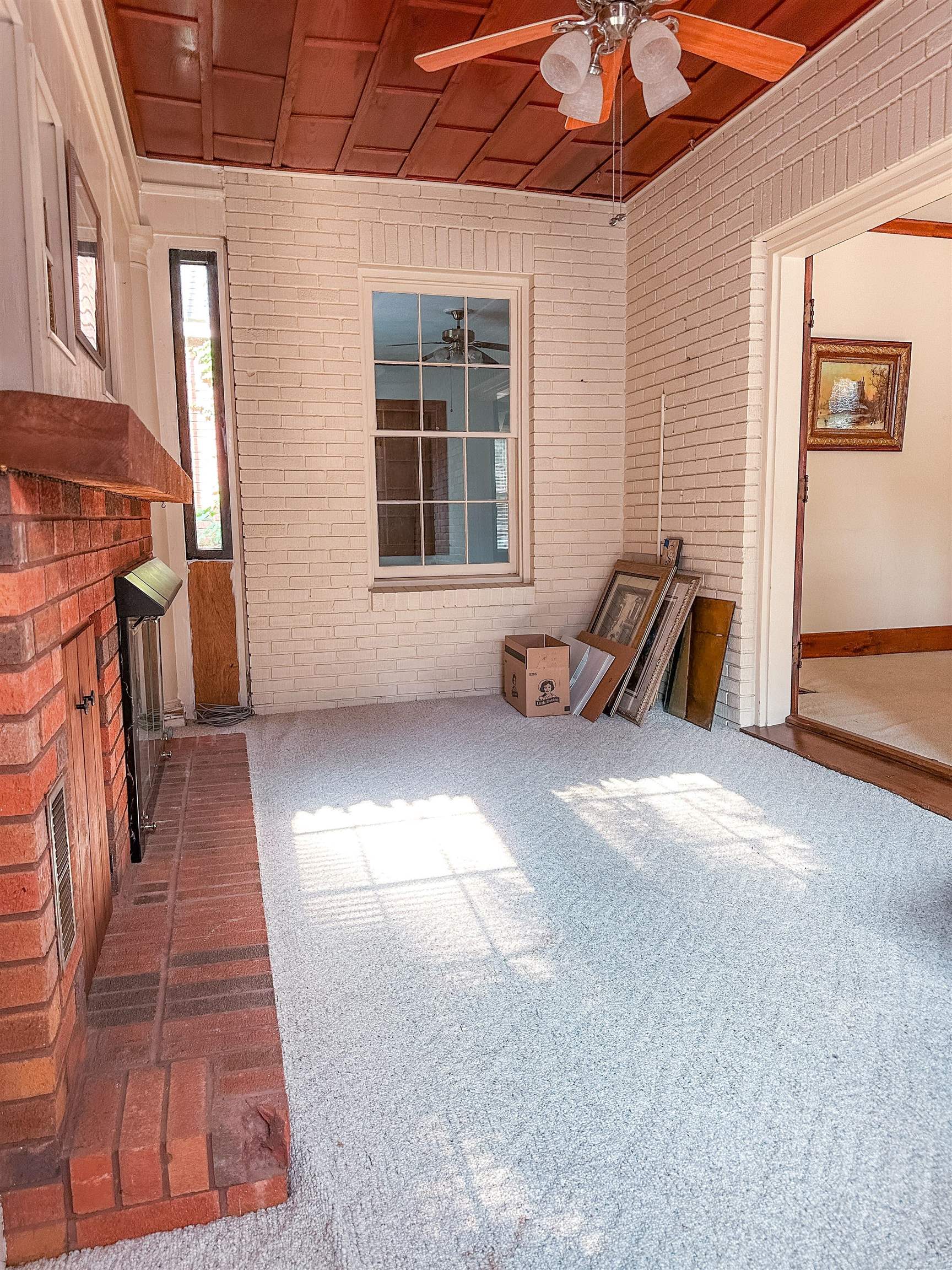 2123 Locust St., Owensboro, Kentucky 42301, 5 Bedrooms Bedrooms, ,3 BathroomsBathrooms,Single Family Residence,For Sale,Locust St.,90442