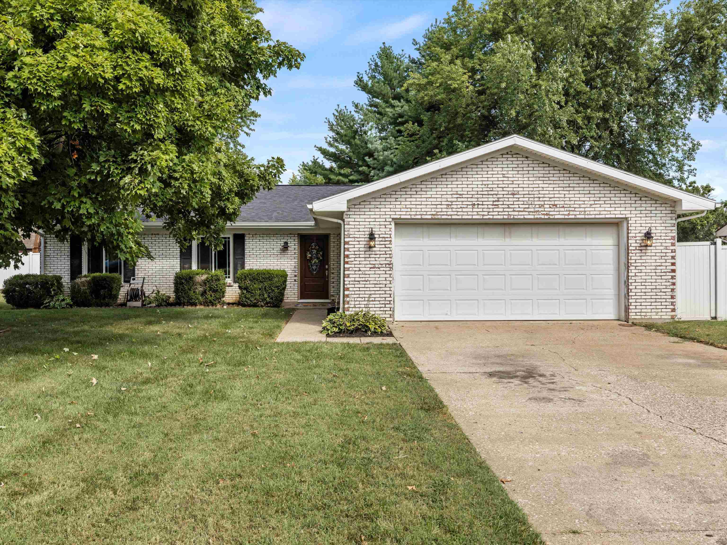 3513 Aristides Drive, Owensboro, Kentucky 42303, 4 Bedrooms Bedrooms, ,2 BathroomsBathrooms,Single Family Residence,For Sale,Aristides Drive,90445