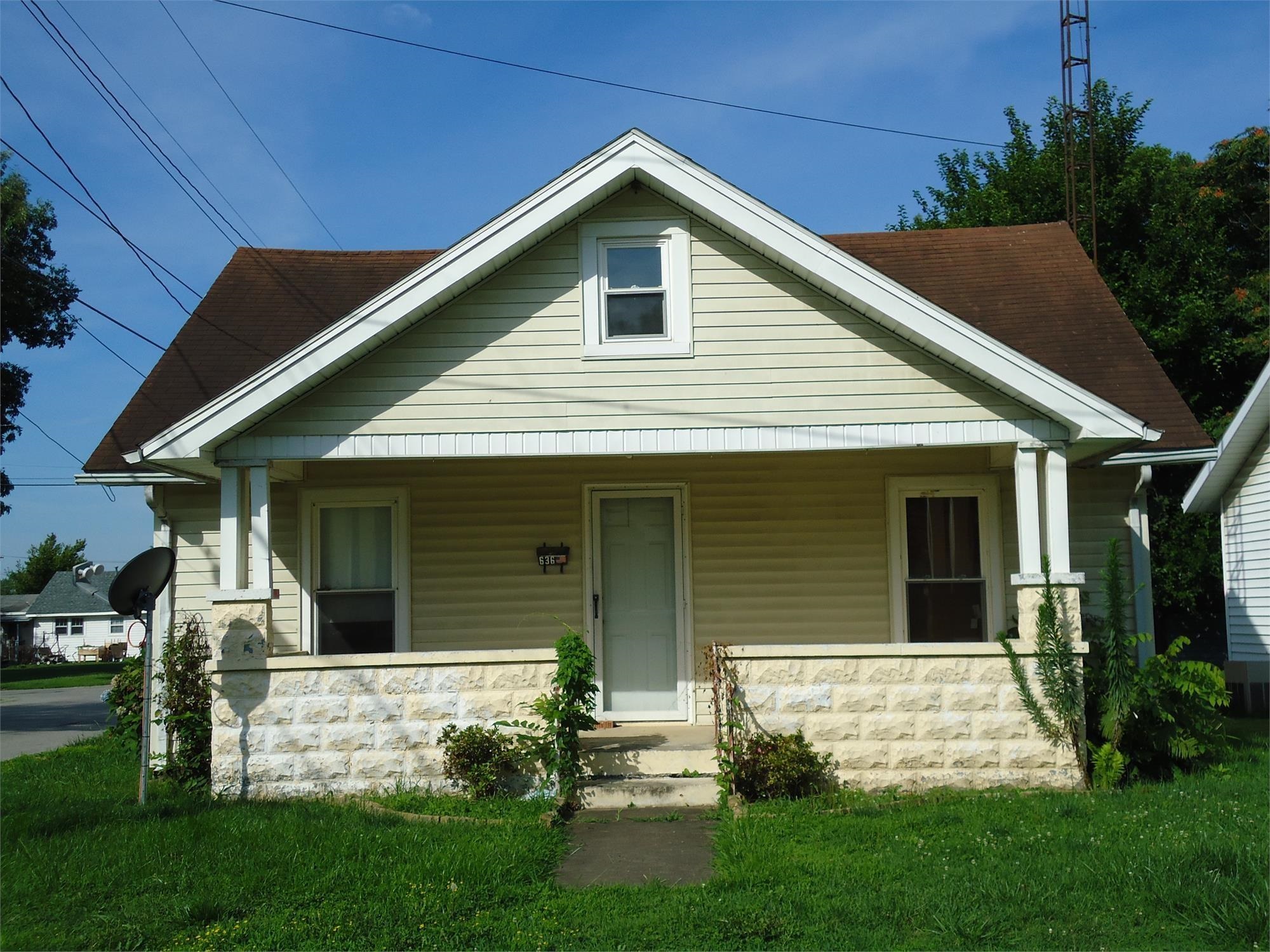 636 Highland Ave, Owensboro, Kentucky 42303, 2 Bedrooms Bedrooms, ,1 BathroomBathrooms,Single Family Residence,For Sale,Highland Ave,90447