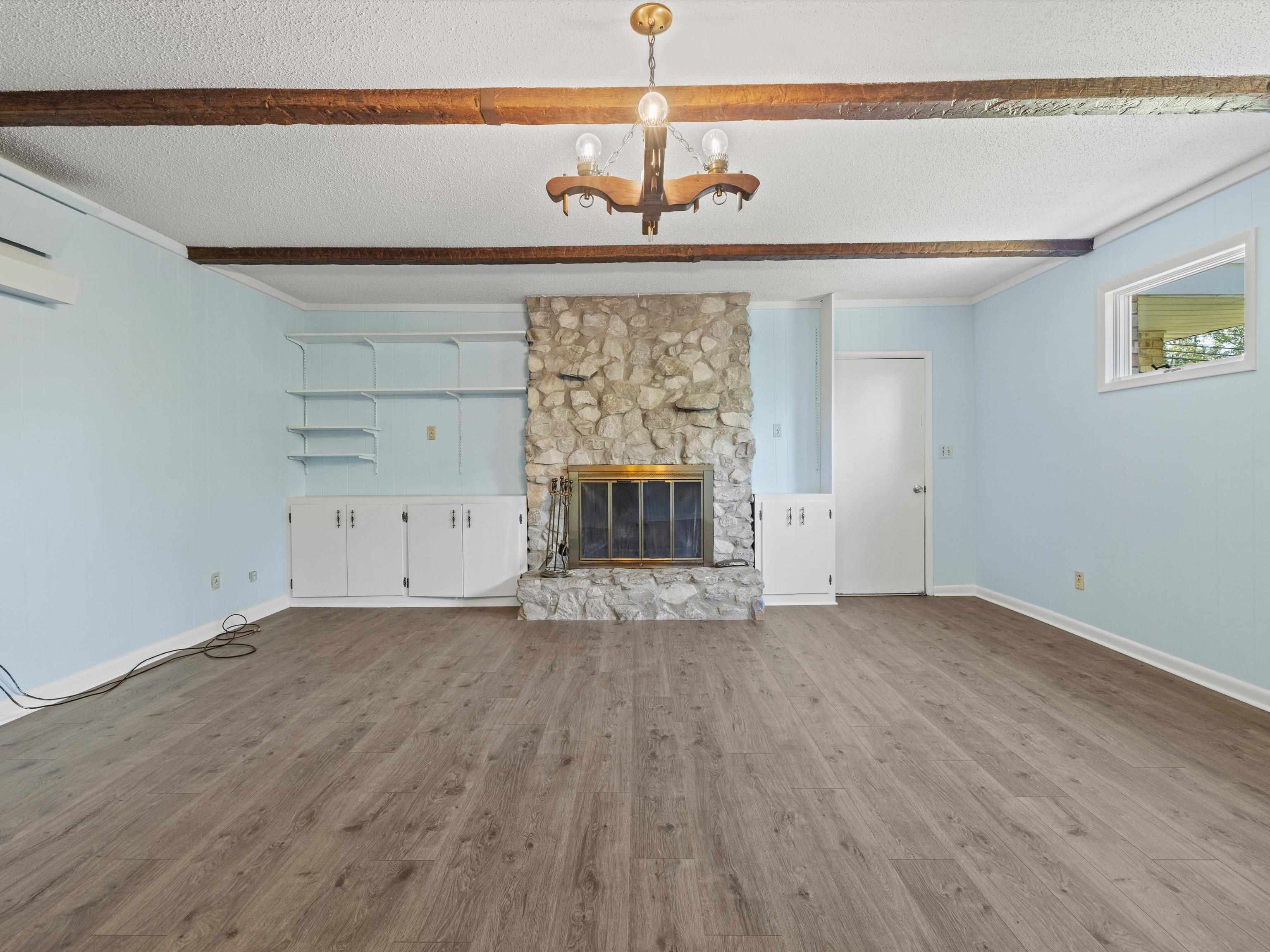 2615 Old Hartford Rd, Owensboro, Kentucky 42301, 4 Bedrooms Bedrooms, ,2 BathroomsBathrooms,Single Family Residence,For Sale,Old Hartford Rd,90448