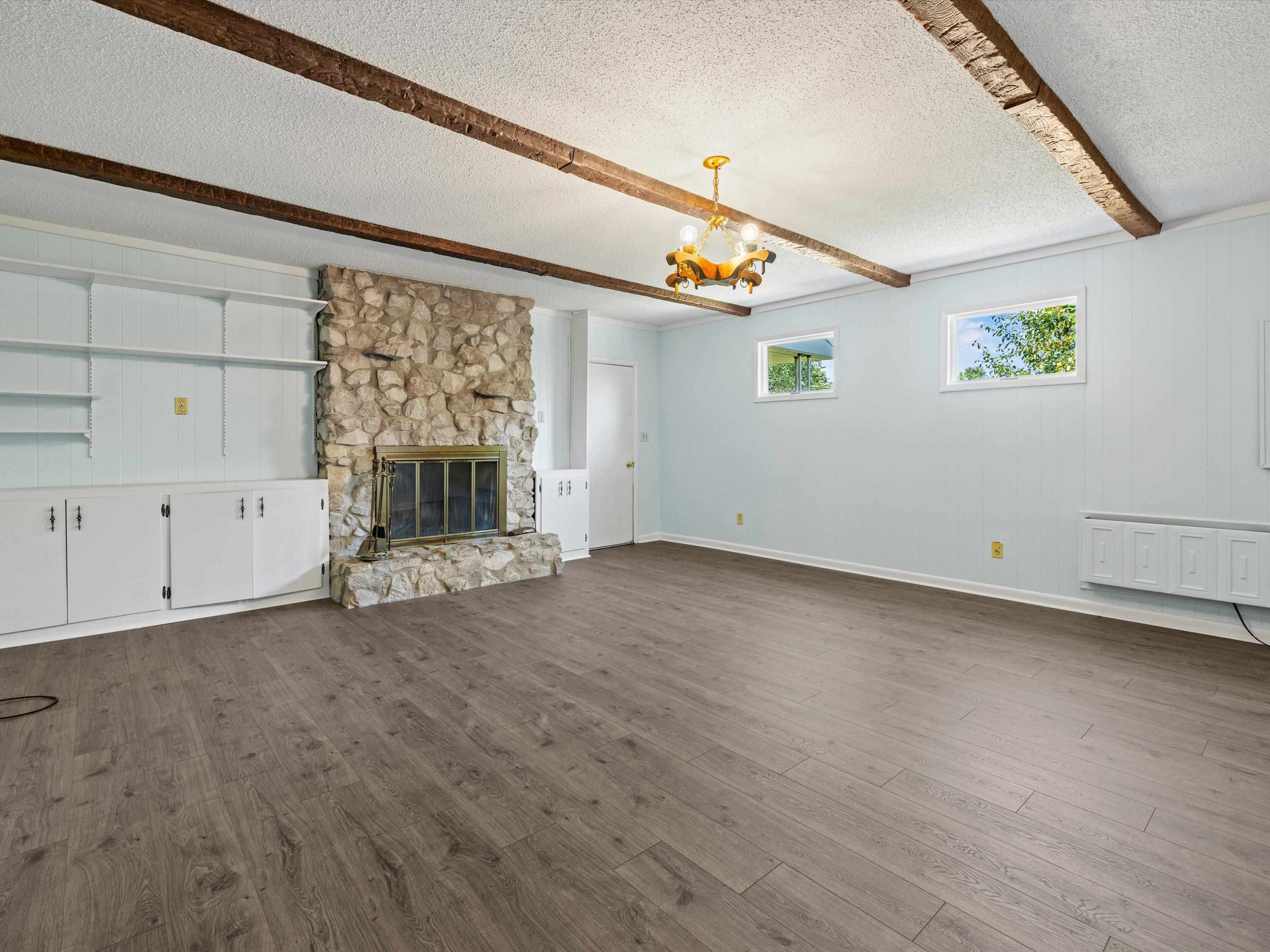 2615 Old Hartford Rd, Owensboro, Kentucky 42301, 4 Bedrooms Bedrooms, ,2 BathroomsBathrooms,Single Family Residence,For Sale,Old Hartford Rd,90448