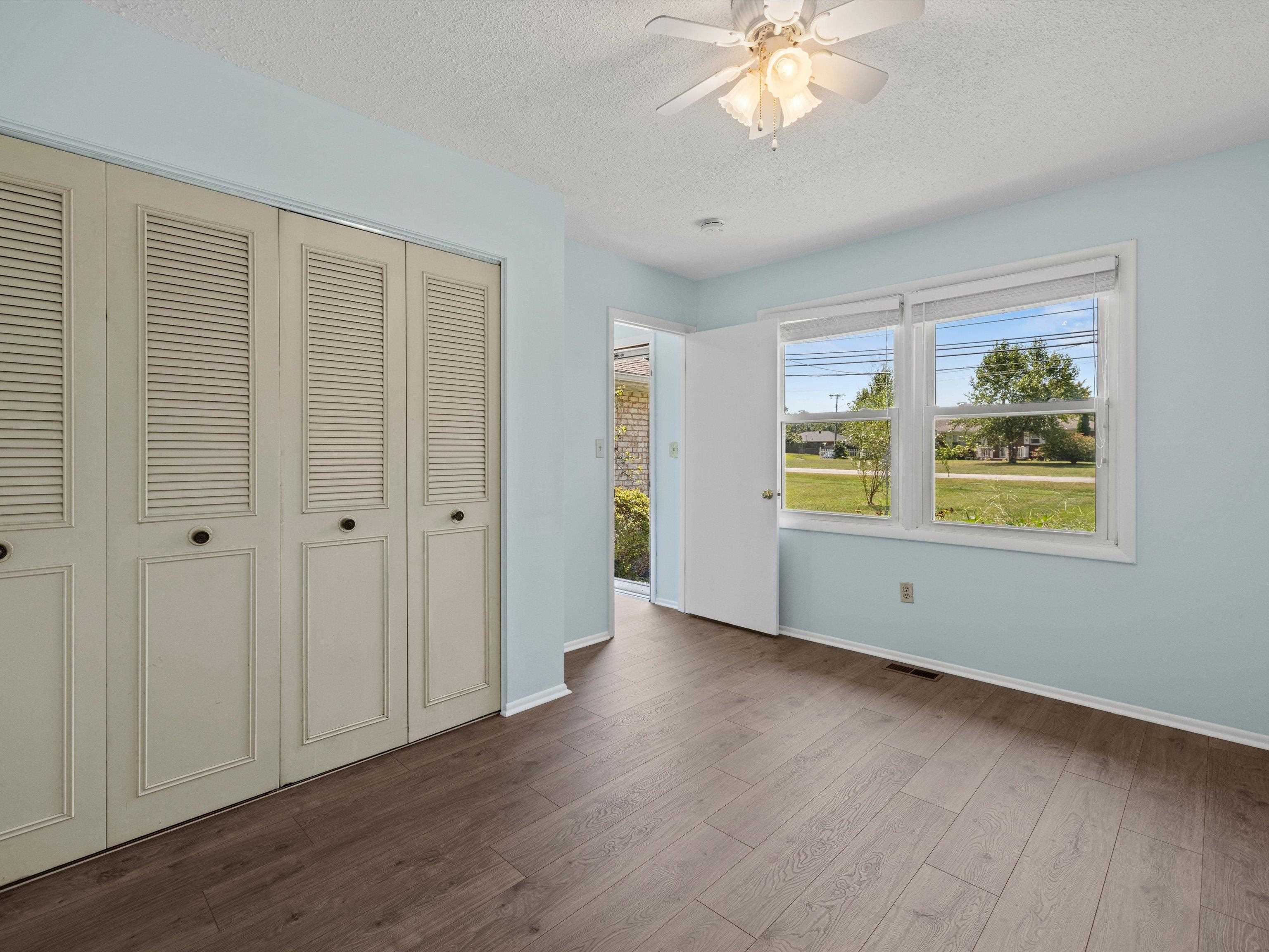 2615 Old Hartford Rd, Owensboro, Kentucky 42301, 4 Bedrooms Bedrooms, ,2 BathroomsBathrooms,Single Family Residence,For Sale,Old Hartford Rd,90448