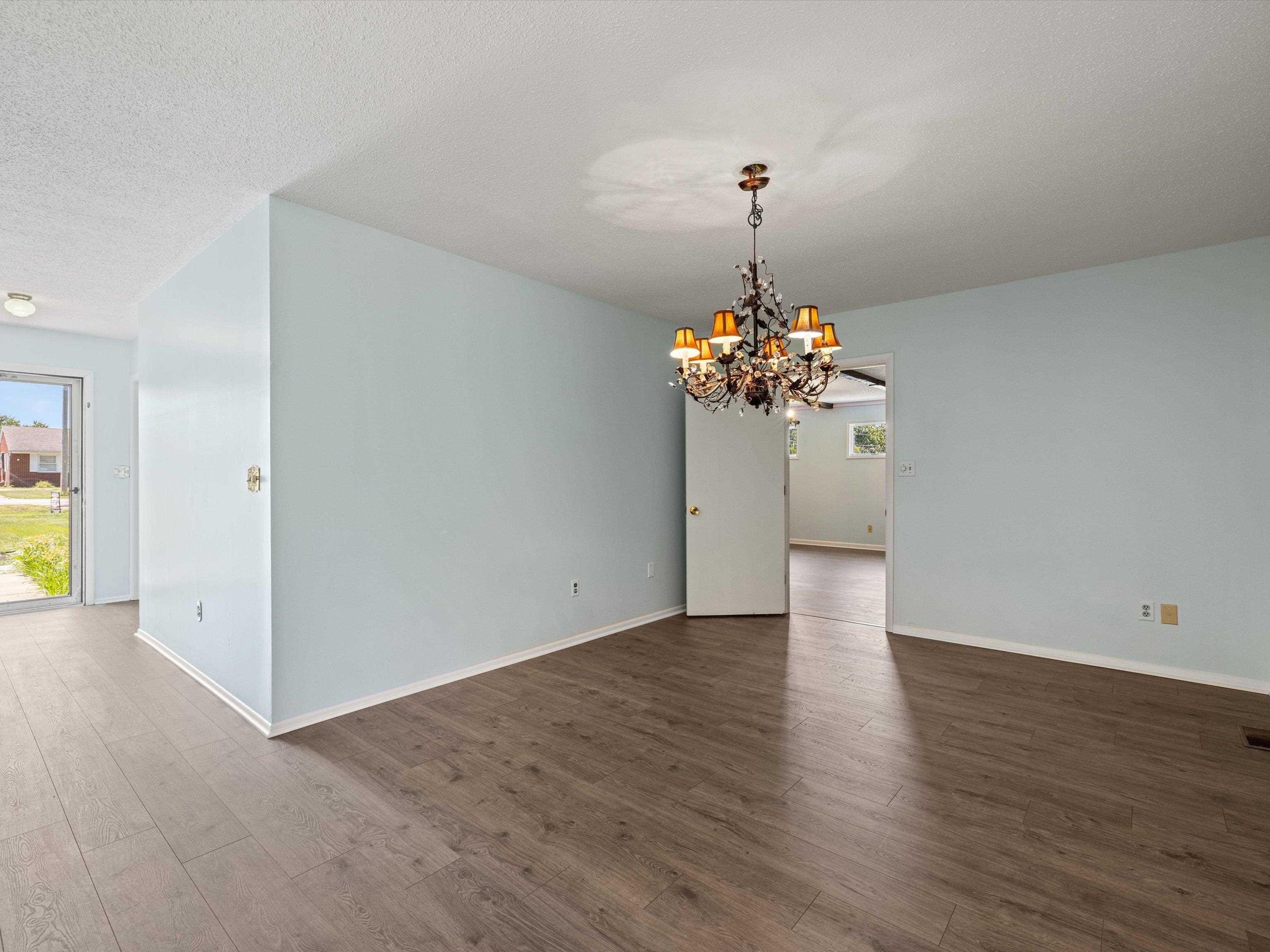 2615 Old Hartford Rd, Owensboro, Kentucky 42301, 4 Bedrooms Bedrooms, ,2 BathroomsBathrooms,Single Family Residence,For Sale,Old Hartford Rd,90448