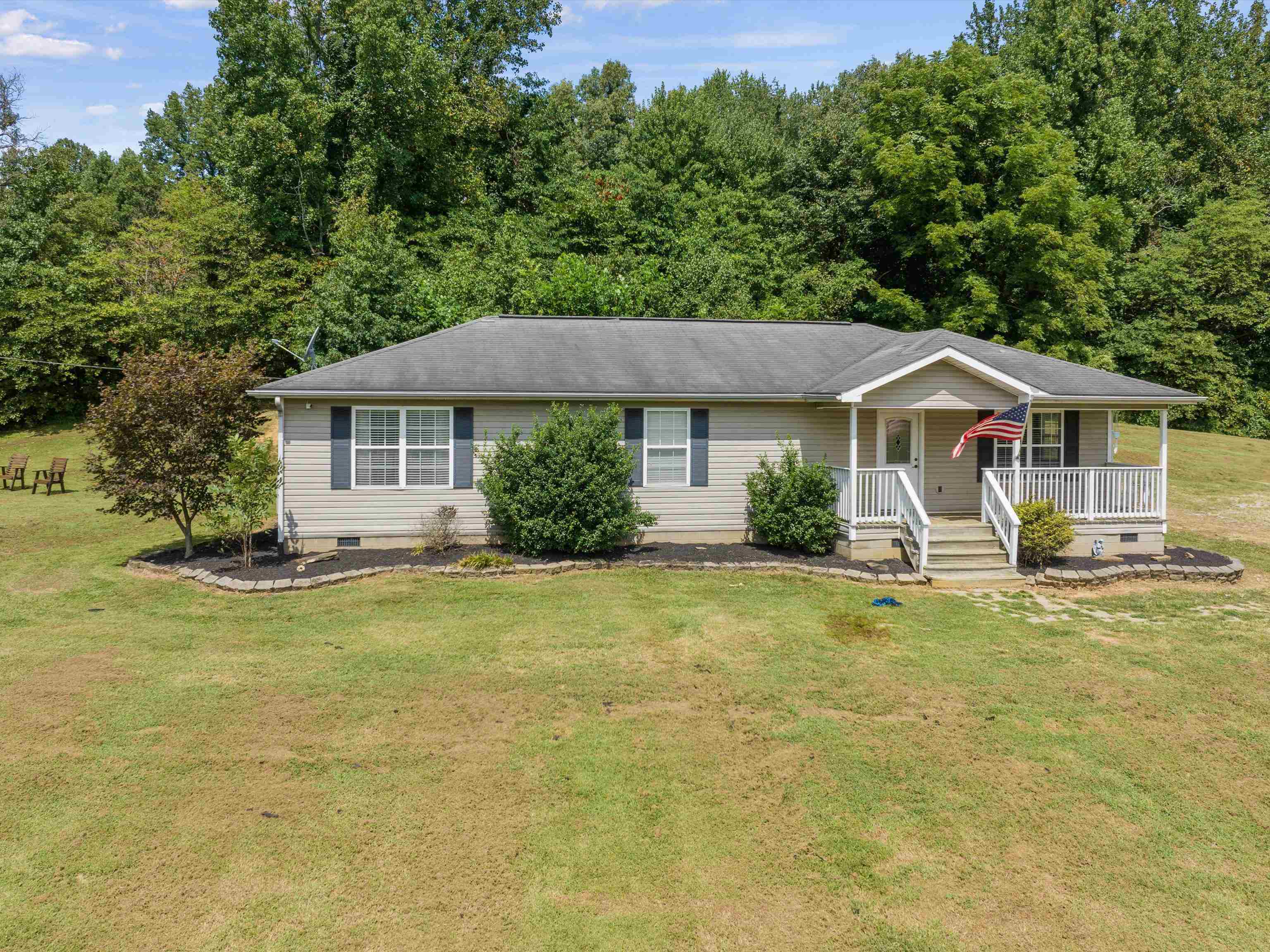 11915 Highway 60 E, Lewisport, Kentucky 42351, 3 Bedrooms Bedrooms, ,2 BathroomsBathrooms,Single Family Residence,For Sale,Highway 60 E,90452