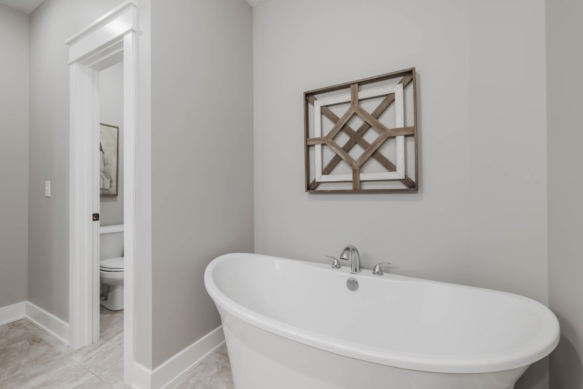5418 Park Haven Bend, Owensboro, Kentucky 42303, 4 Bedrooms Bedrooms, ,2 BathroomsBathrooms,Single Family Residence,For Sale,Park Haven Bend,90464