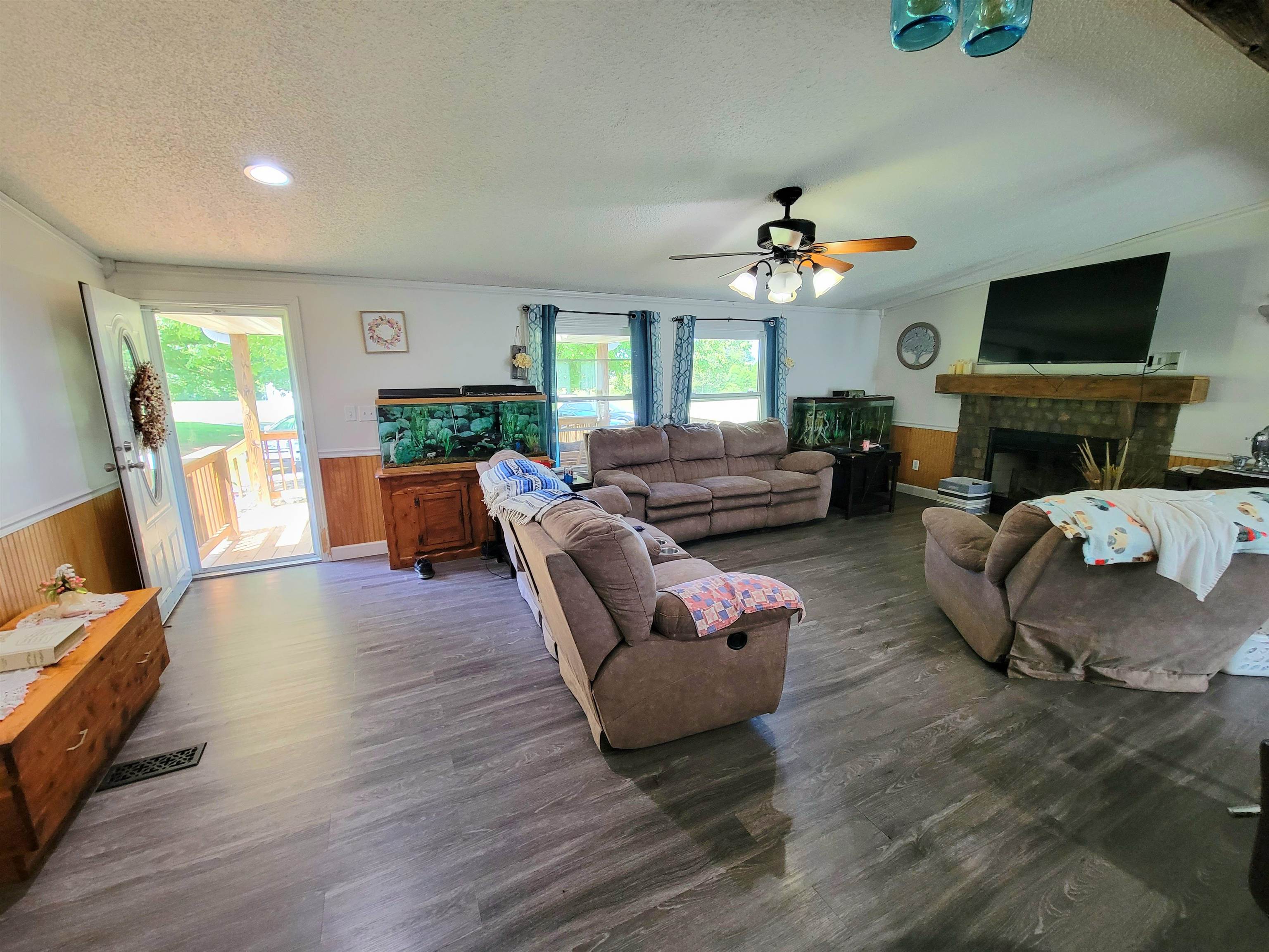 230 Shultz Road, Hartford, Kentucky 42347, 3 Bedrooms Bedrooms, ,2 BathroomsBathrooms,Single Family Residence,For Sale,Shultz Road,90465