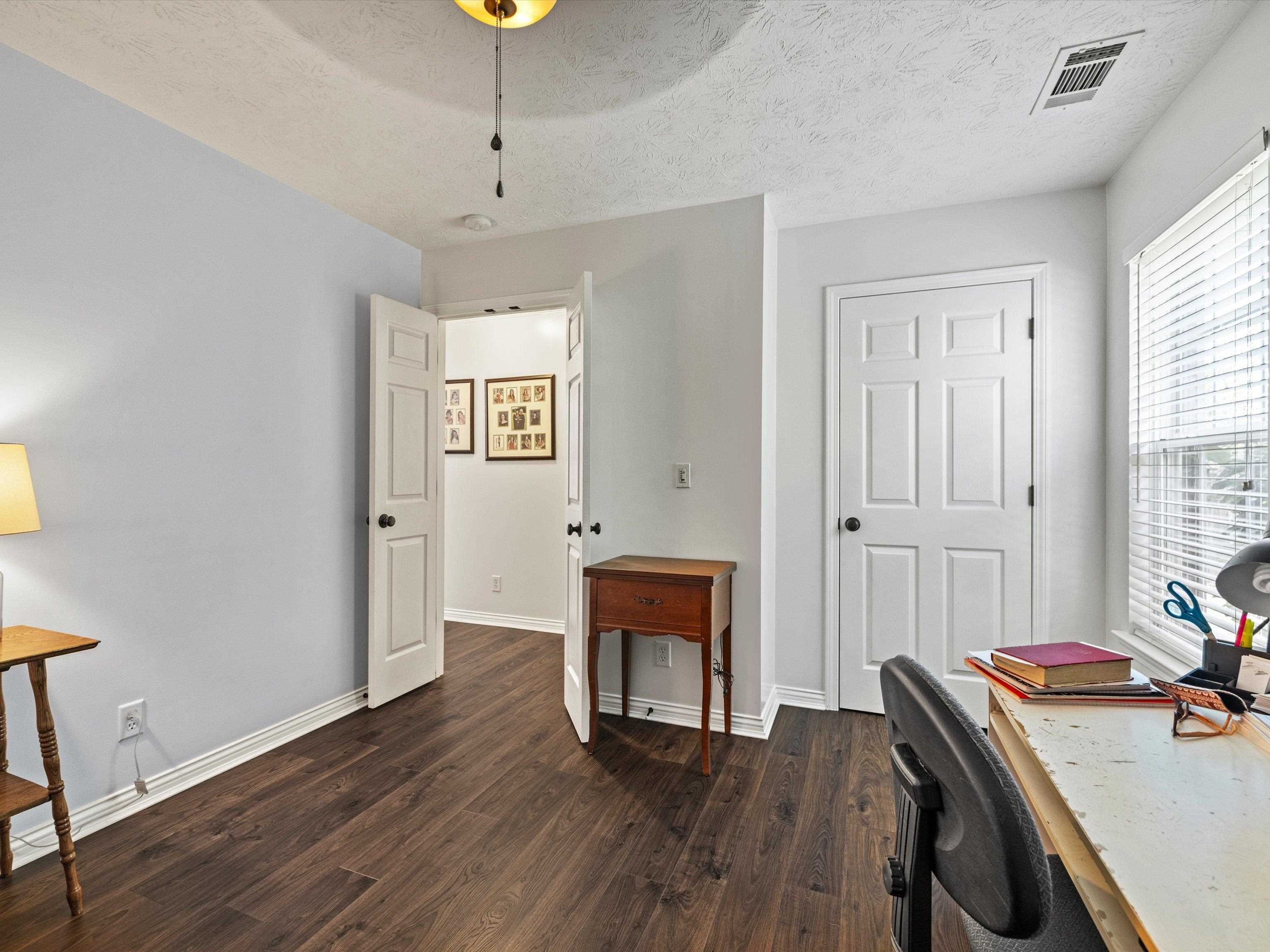2012 Viola Gardens, Owensboro, Kentucky 42303-4002, 2 Bedrooms Bedrooms, ,2 BathroomsBathrooms,Condominium,For Sale,Viola Gardens,90466