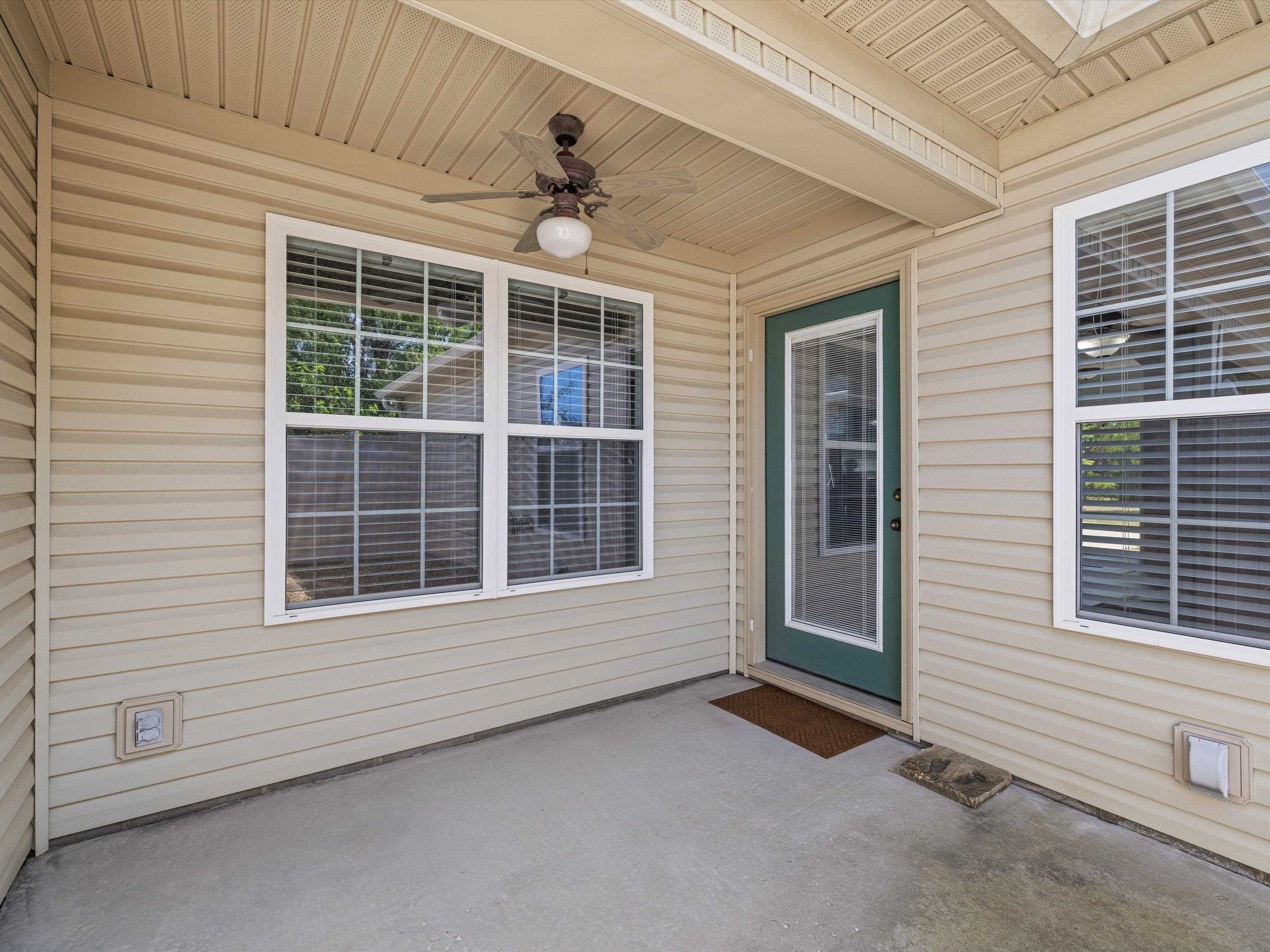 2012 Viola Gardens, Owensboro, Kentucky 42303-4002, 2 Bedrooms Bedrooms, ,2 BathroomsBathrooms,Condominium,For Sale,Viola Gardens,90466