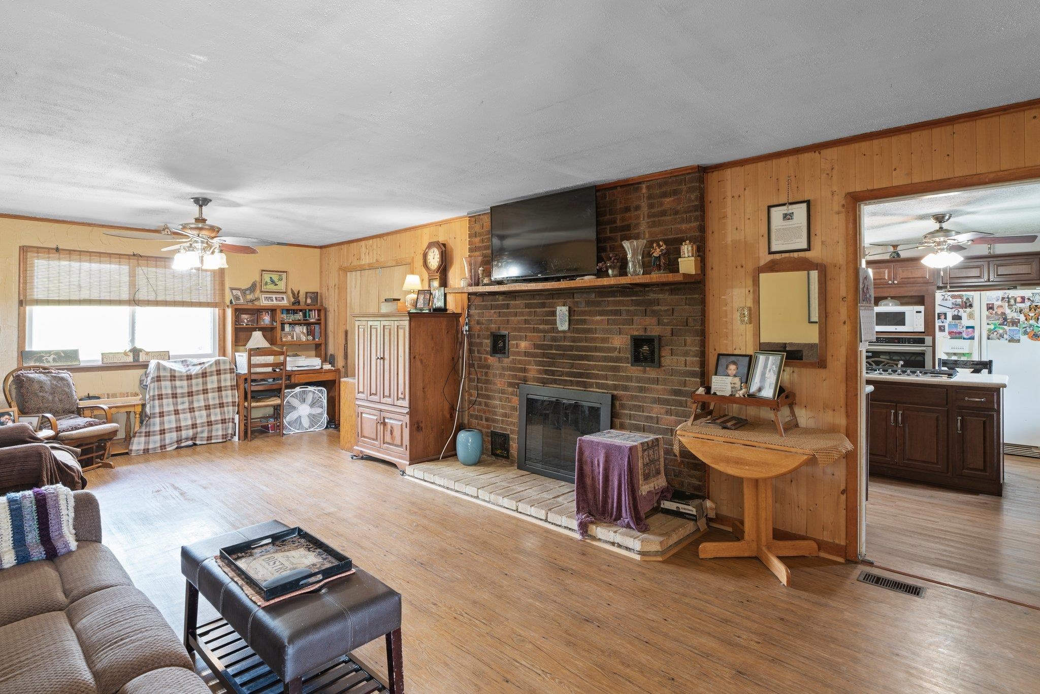 6884 Cairo Dixie Rd, Corydon, Kentucky 42406, 3 Bedrooms Bedrooms, ,2 BathroomsBathrooms,Single Family Residence,For Sale,Cairo Dixie Rd,90472