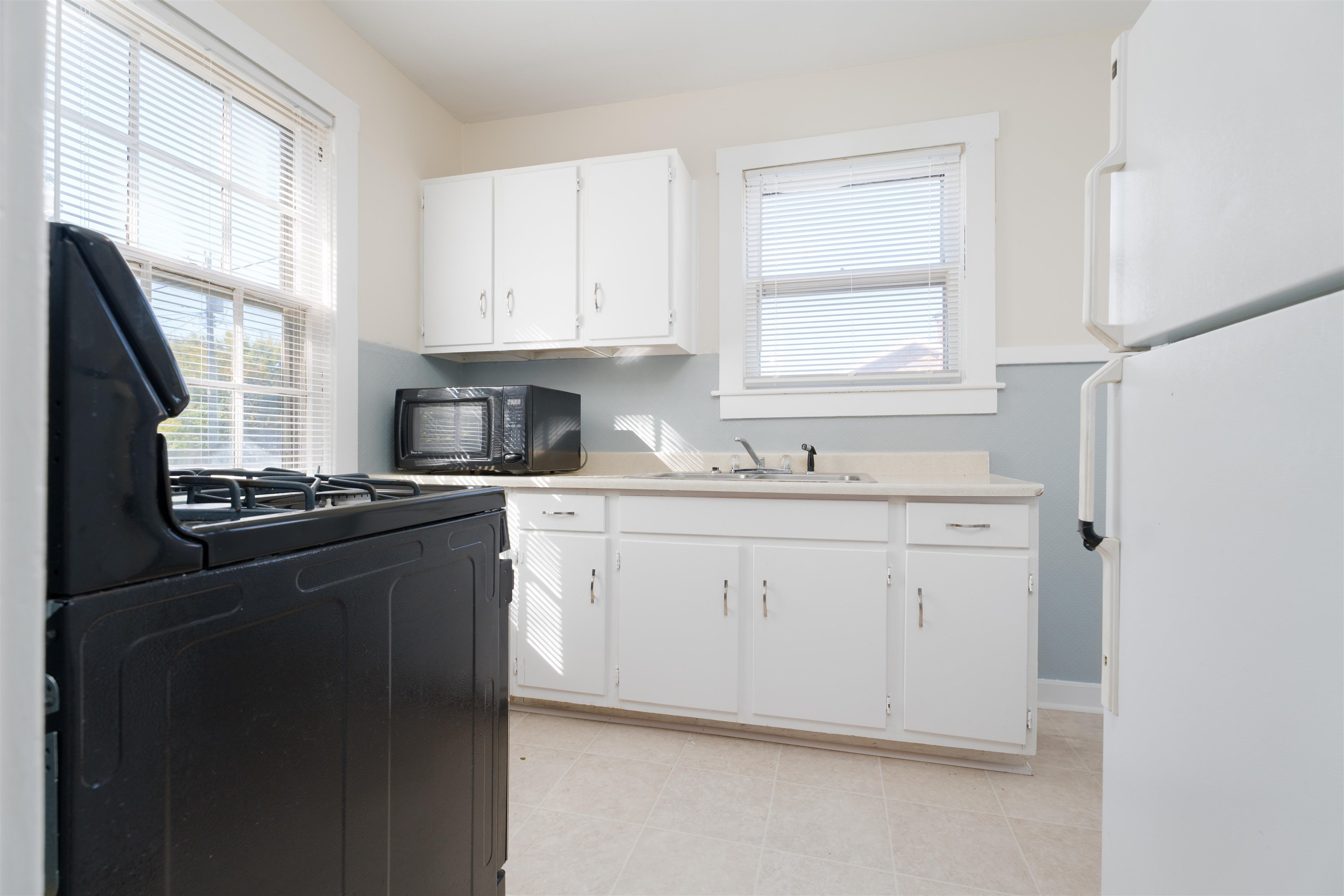 402 21st Street, Owensboro, Kentucky 42303, 2 Bedrooms Bedrooms, ,1 BathroomBathrooms,Single Family Residence,For Sale,21st Street,90474