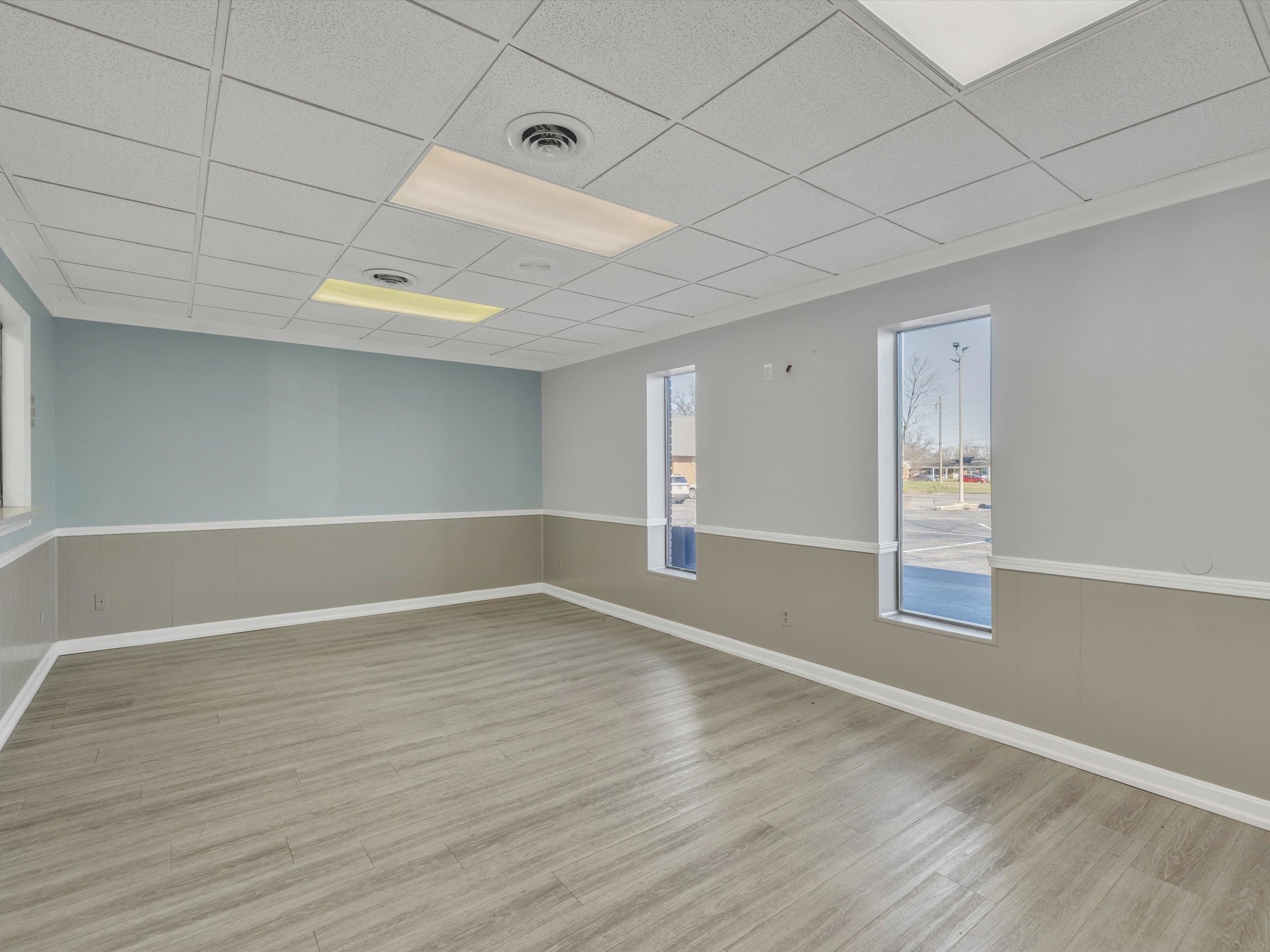 2816 Veach Rd, Unit 308, Owensboro, Kentucky 42303, ,Office,For Sale,Veach Rd, Unit 308,90478