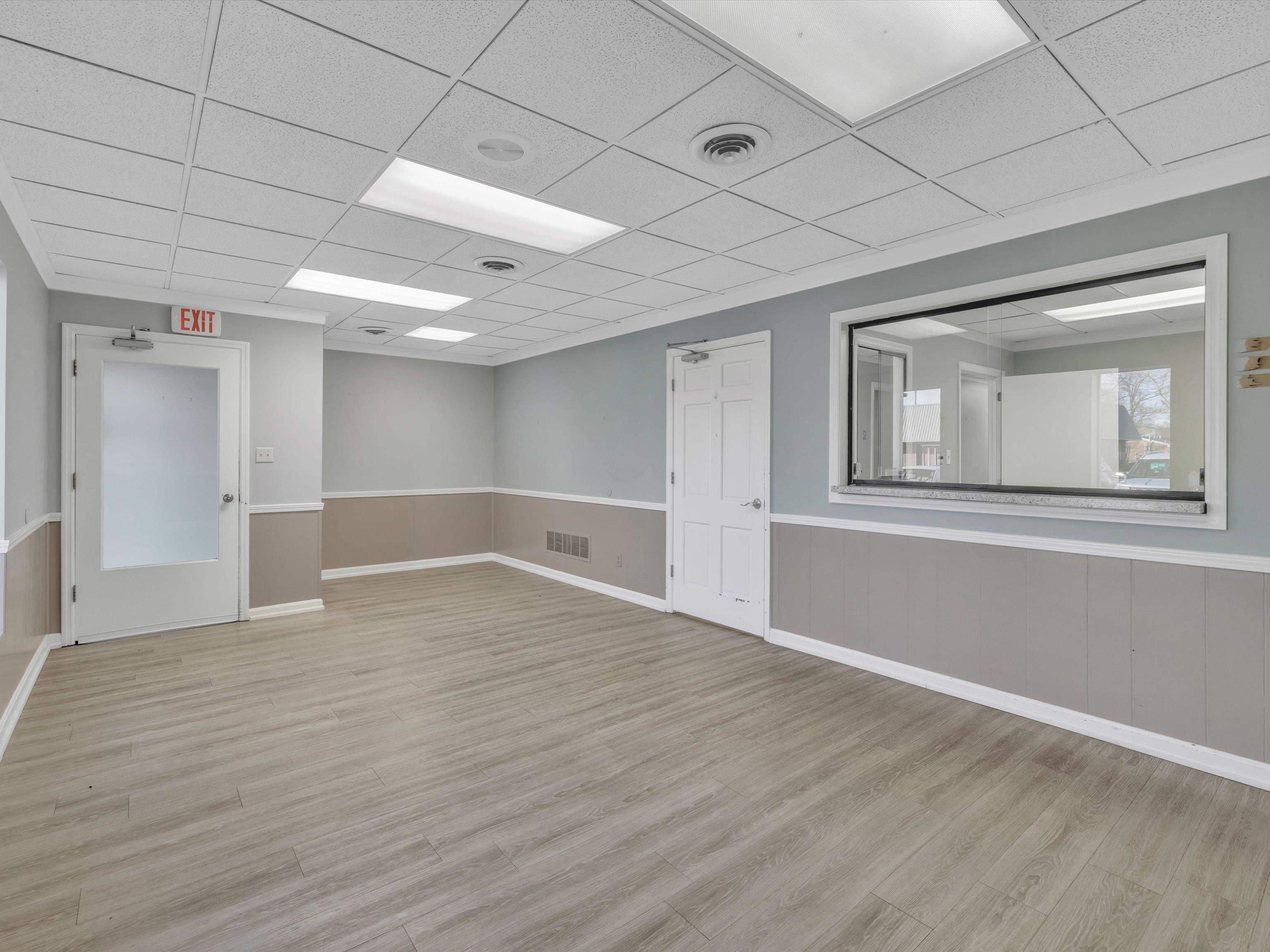 2816 Veach Rd, Unit 308, Owensboro, Kentucky 42303, ,Office,For Sale,Veach Rd, Unit 308,90478