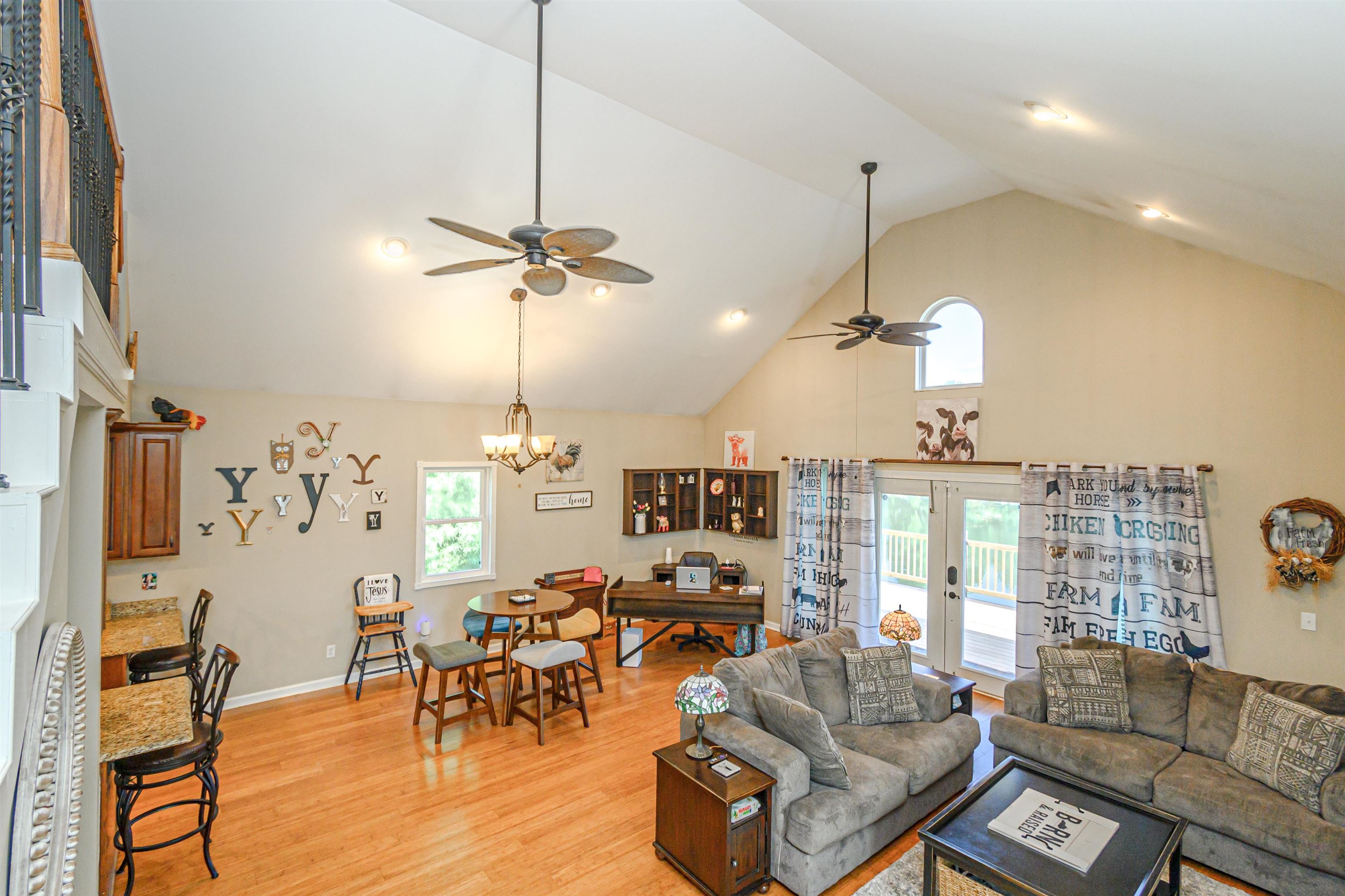 230 Canal St, Rumsey, Kentucky 42371, 2 Bedrooms Bedrooms, ,2 BathroomsBathrooms,Single Family Residence,For Sale,Canal St,90480