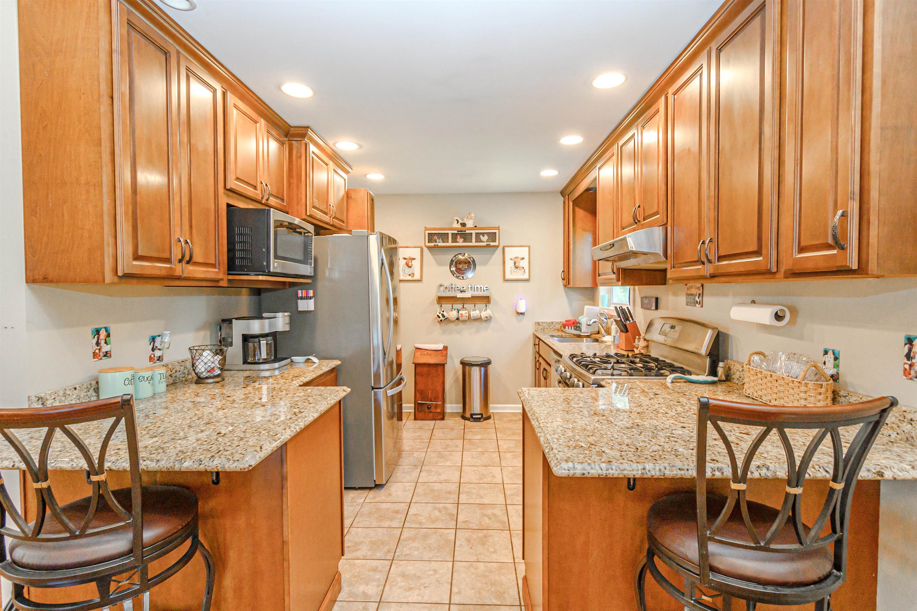 230 Canal St, Rumsey, Kentucky 42371, 2 Bedrooms Bedrooms, ,2 BathroomsBathrooms,Single Family Residence,For Sale,Canal St,90480