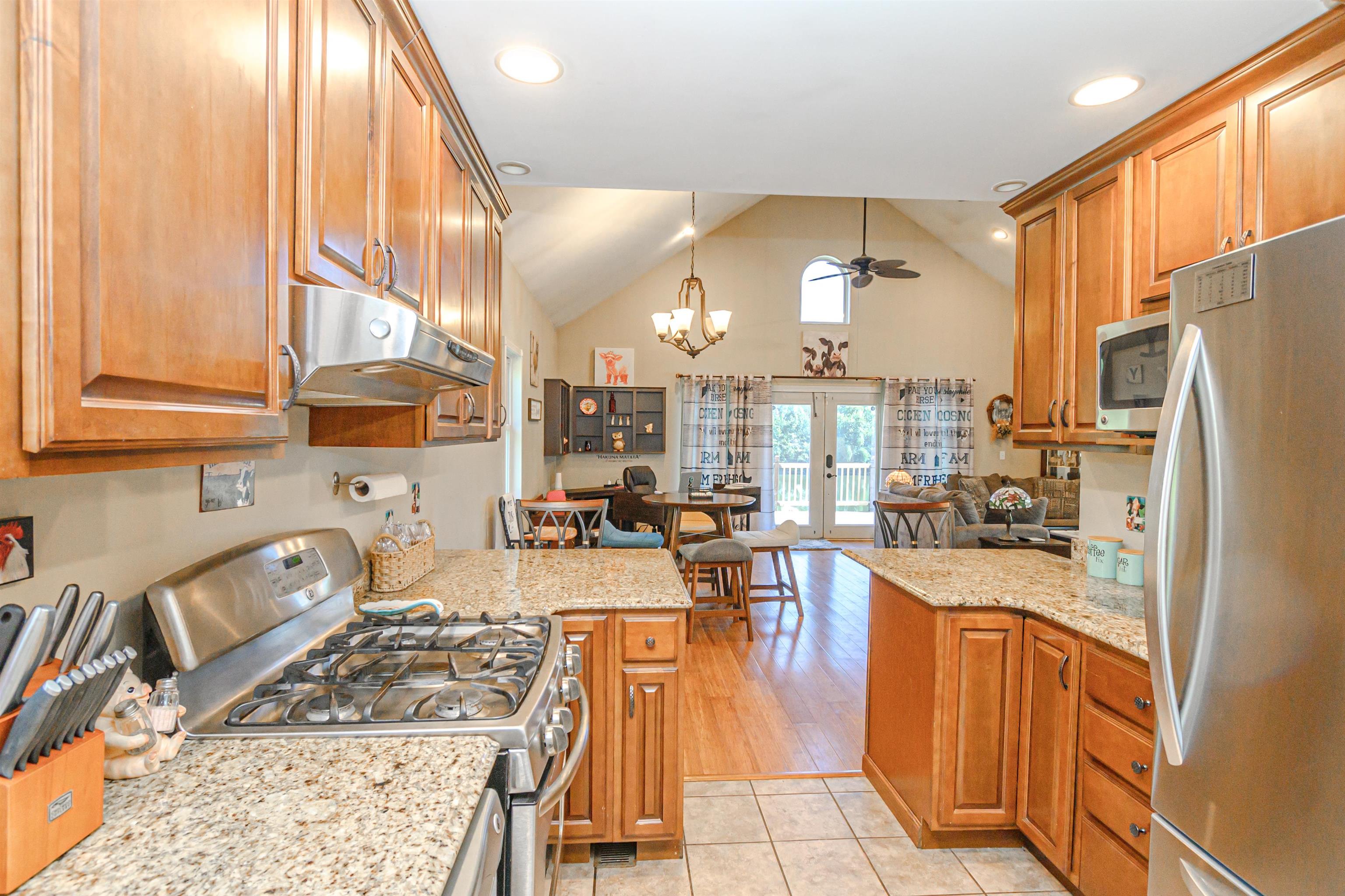 230 Canal St, Rumsey, Kentucky 42371, 2 Bedrooms Bedrooms, ,2 BathroomsBathrooms,Single Family Residence,For Sale,Canal St,90480
