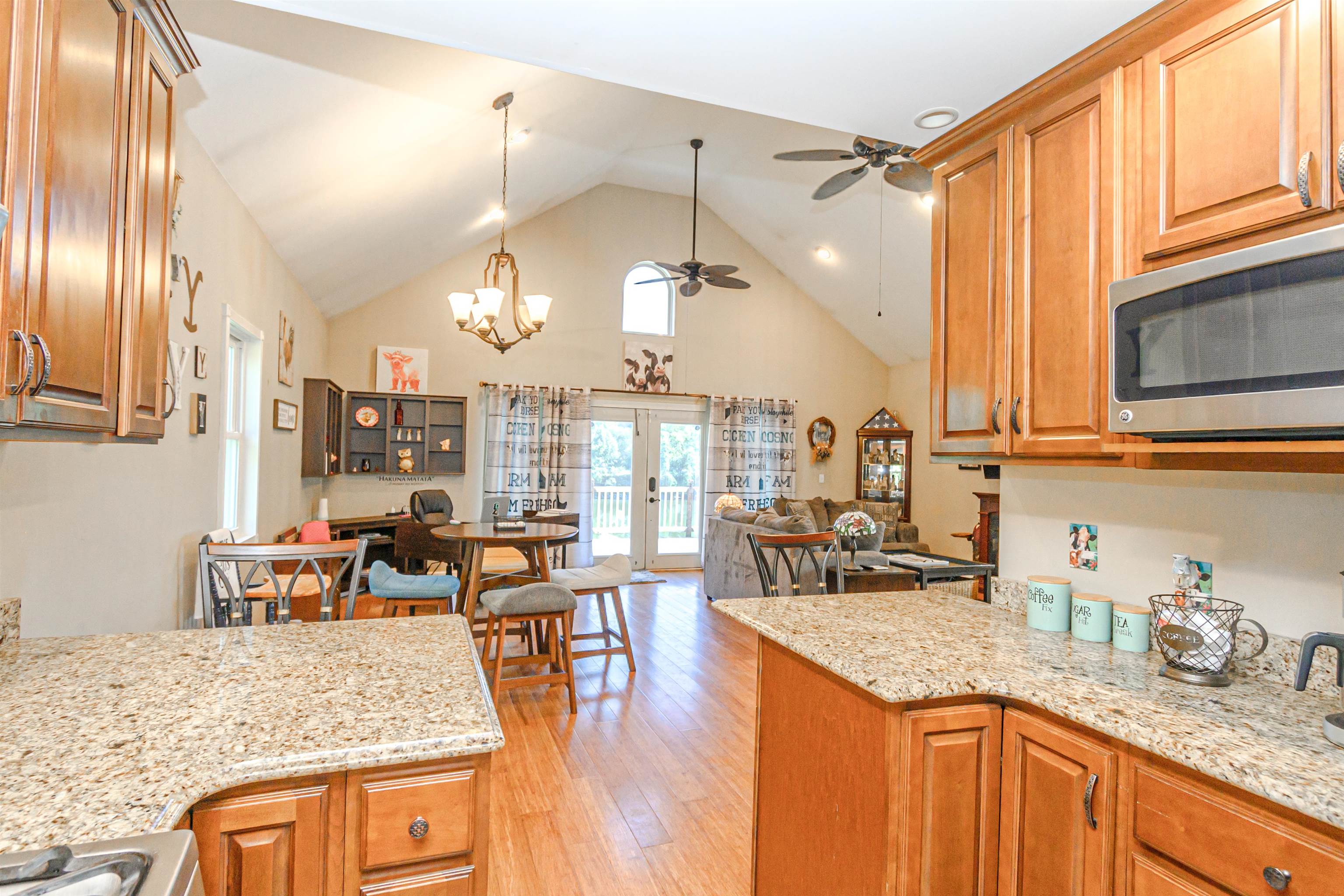 230 Canal St, Rumsey, Kentucky 42371, 2 Bedrooms Bedrooms, ,2 BathroomsBathrooms,Single Family Residence,For Sale,Canal St,90480