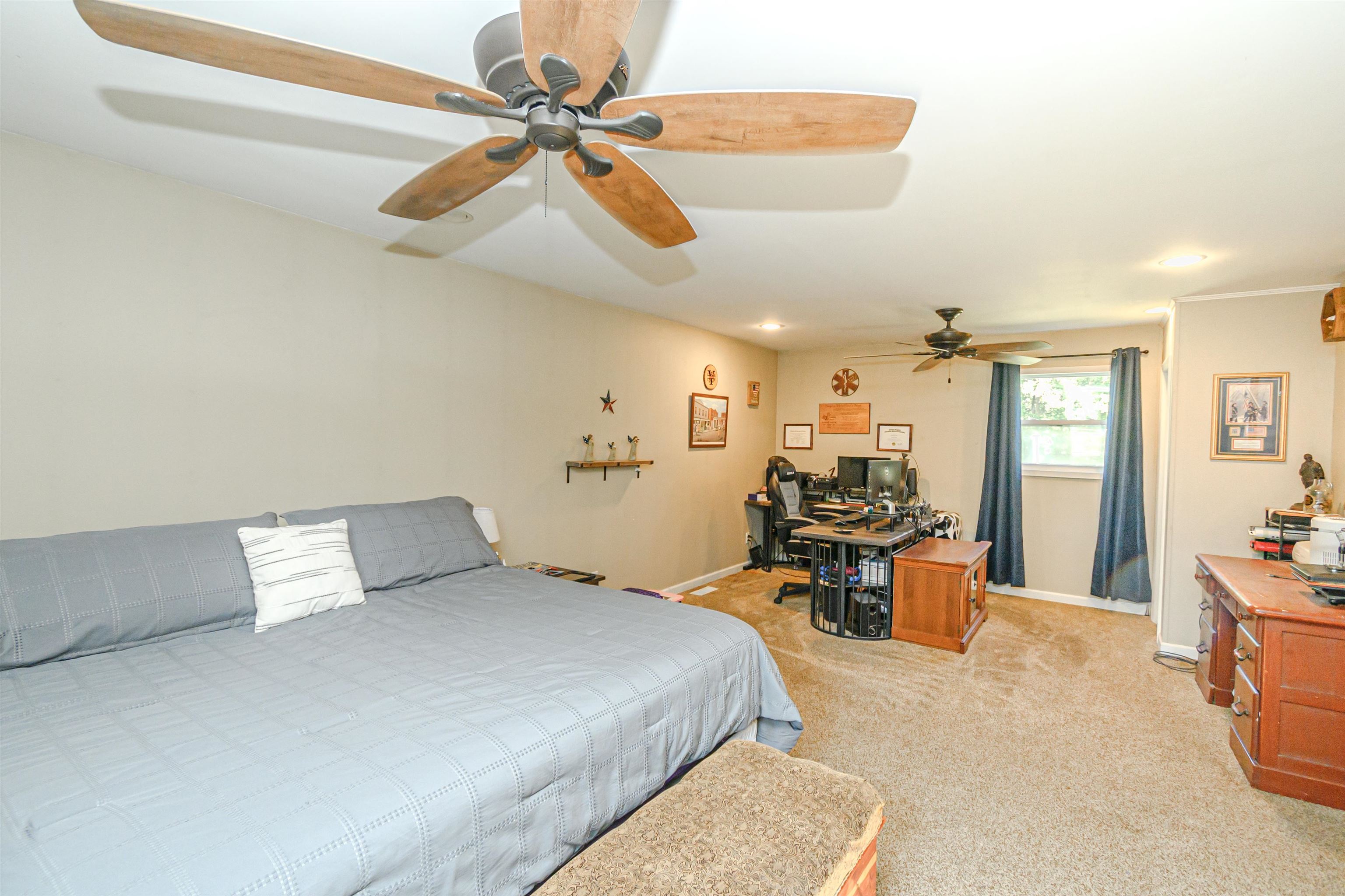 230 Canal St, Rumsey, Kentucky 42371, 2 Bedrooms Bedrooms, ,2 BathroomsBathrooms,Single Family Residence,For Sale,Canal St,90480
